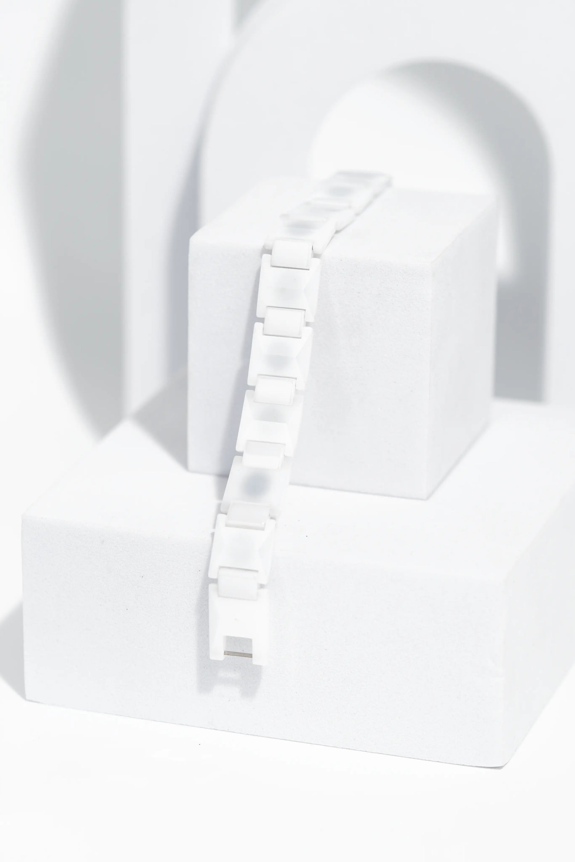 Melo - Ceramic bracelet for men. worldjewel.in men's bracelets
