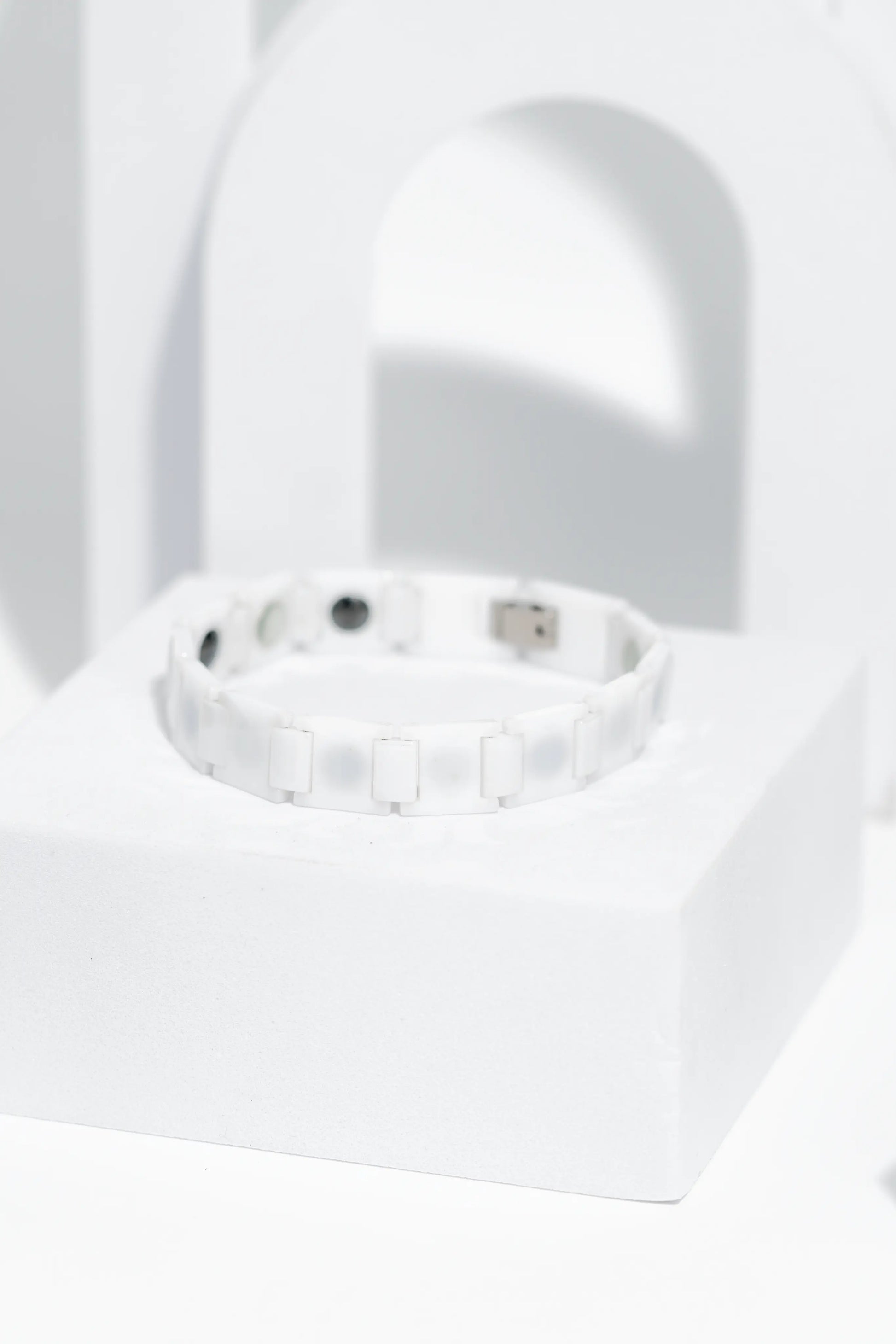 Melo - Ceramic bracelet for men. worldjewel.in men's bracelets