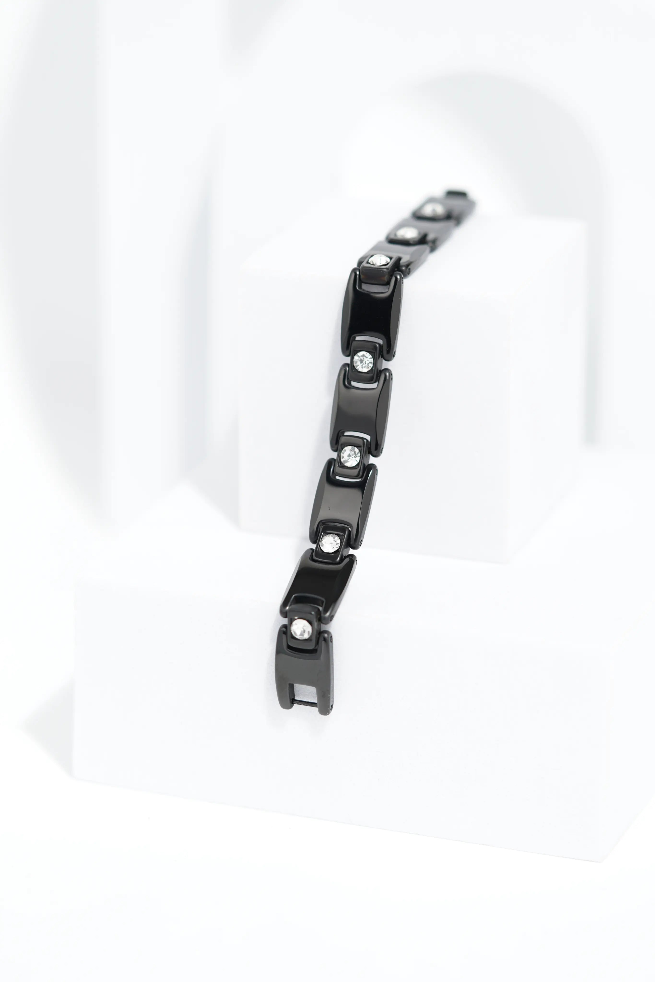Moden - Ceramic bracelet for men. worldjewel.in men's bracelets