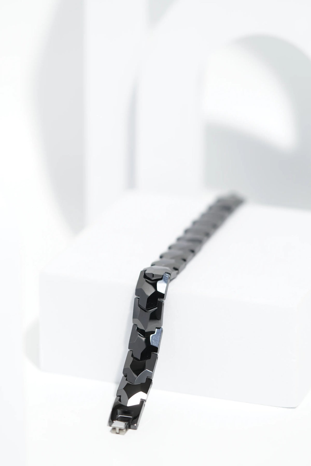Modulink - Ceramic bracelet for men. worldjewel.in men's bracelets