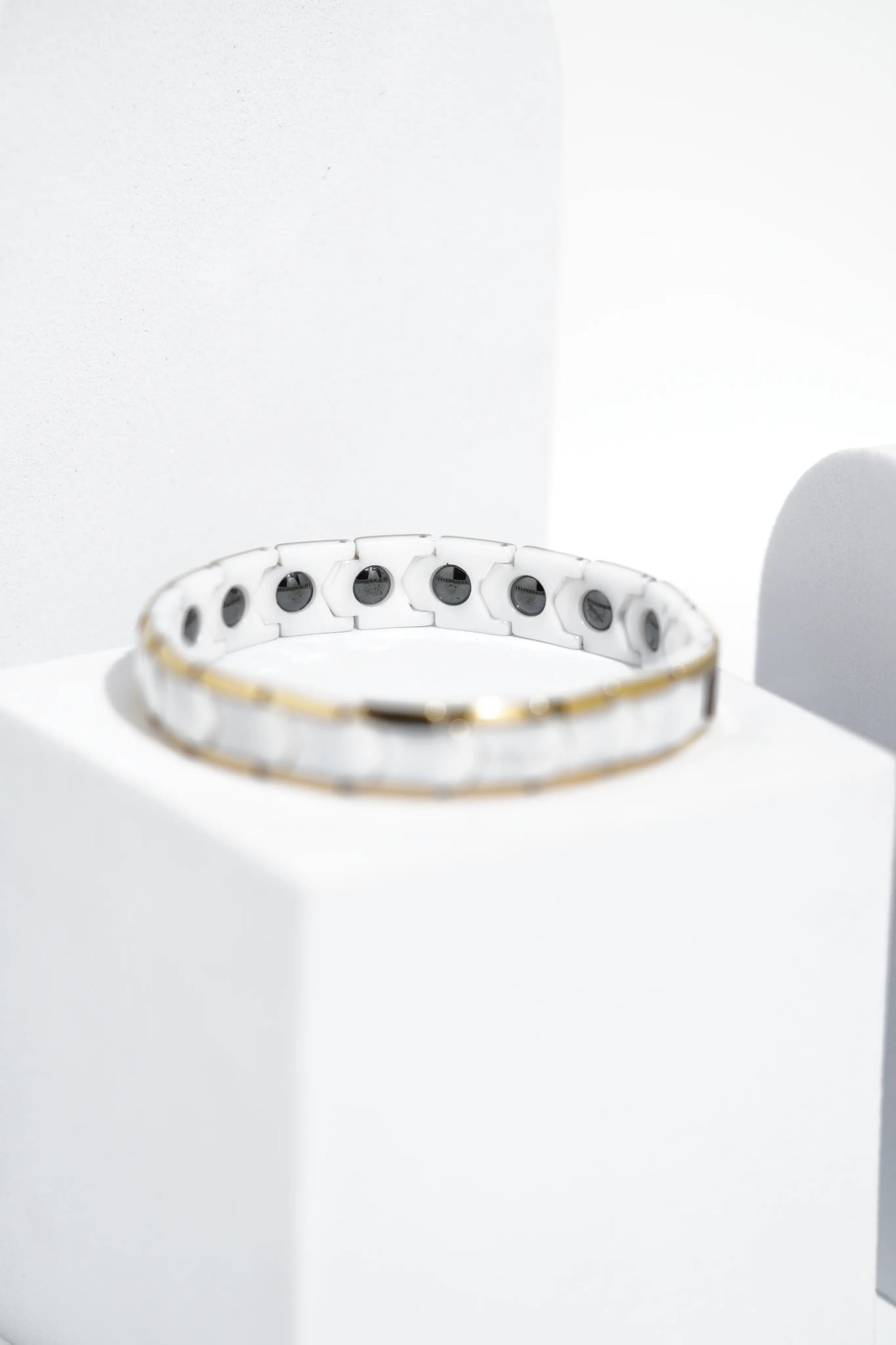 MonoCeram Ceramic bracelet for men. worldjewel.in men's bracelets