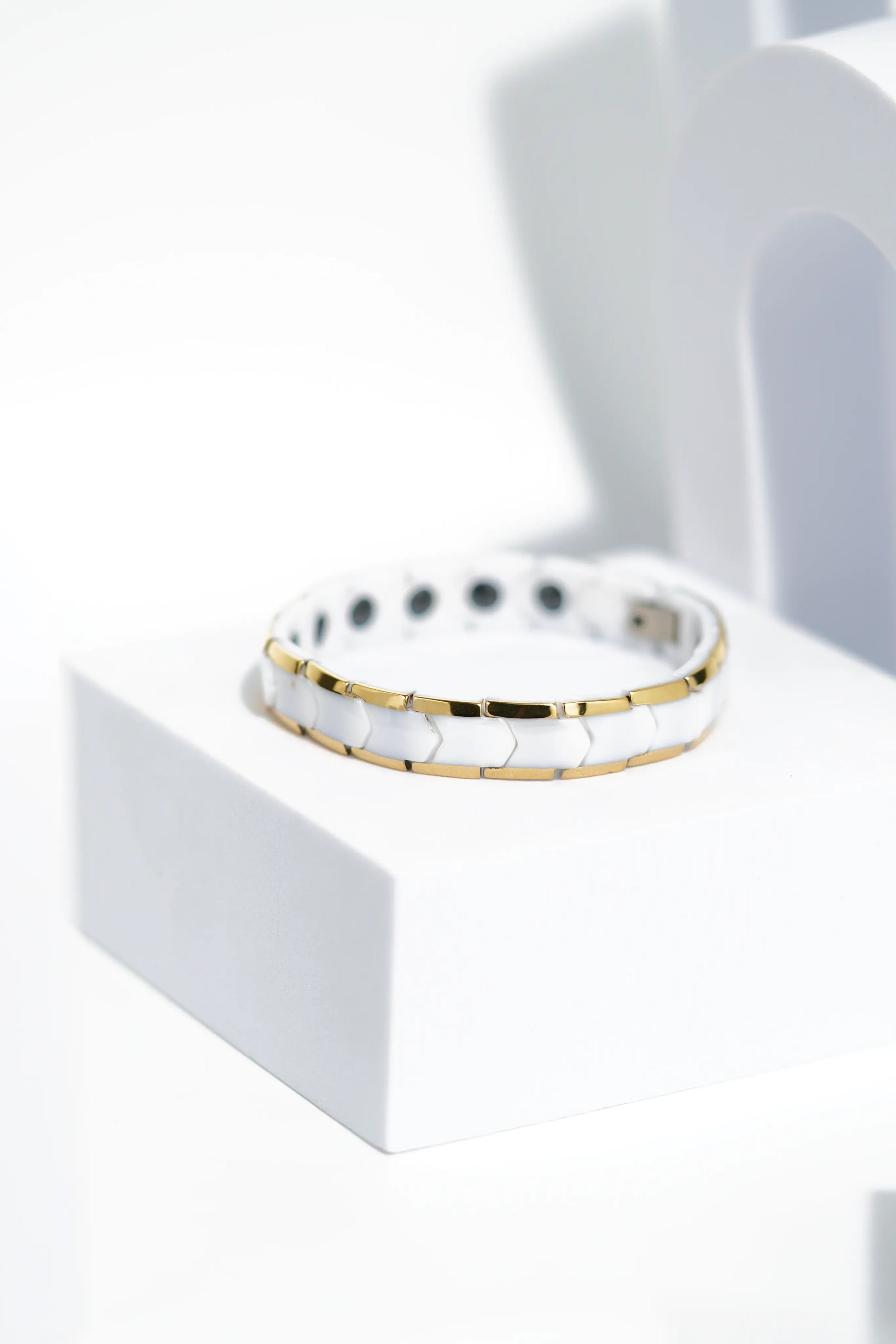 MonoCeram Ceramic bracelet for men. worldjewel.in men's bracelets
