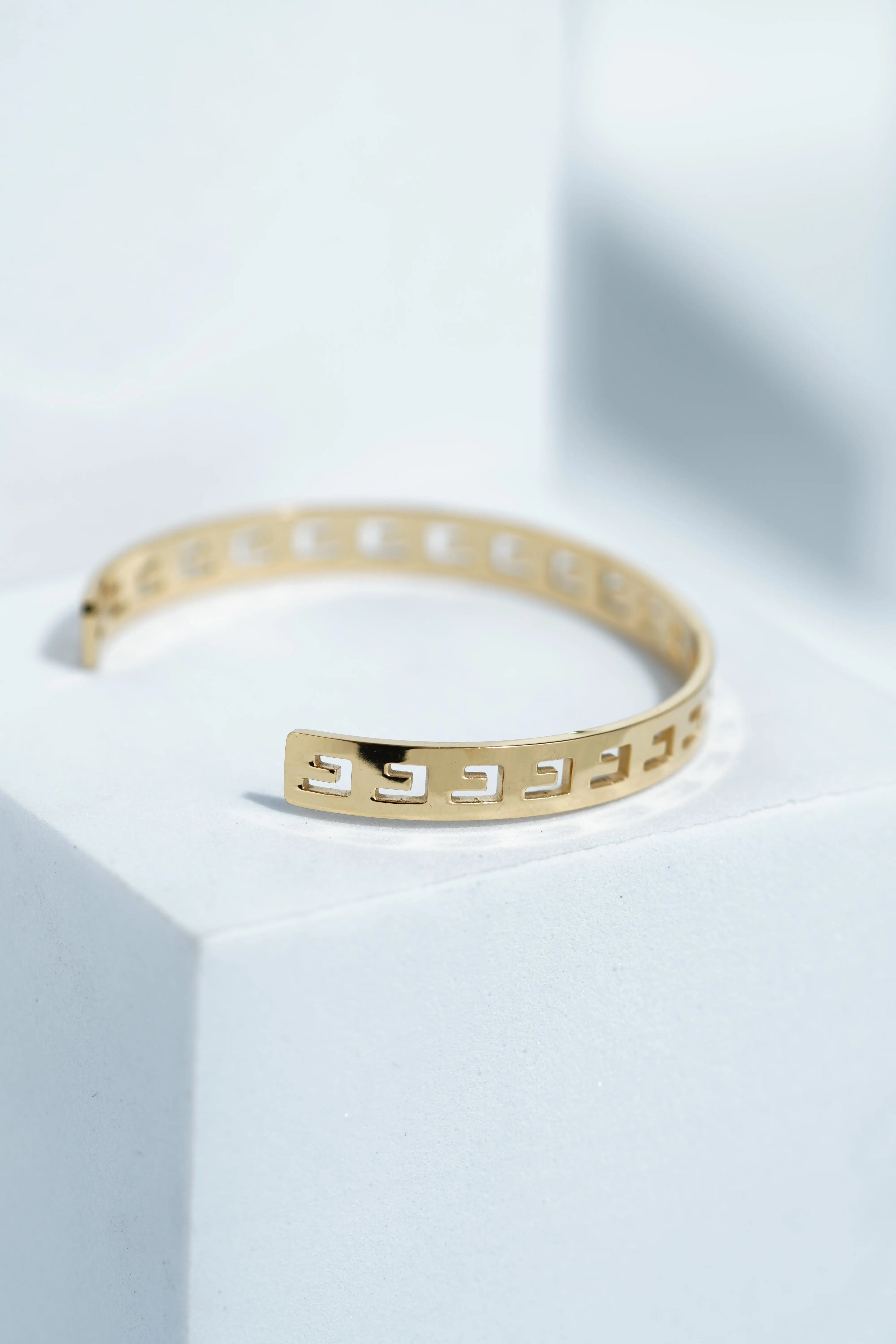 Muse Loop Bangle Bracelet worldjewel.in CUFF BRACELET FOR WOMEN