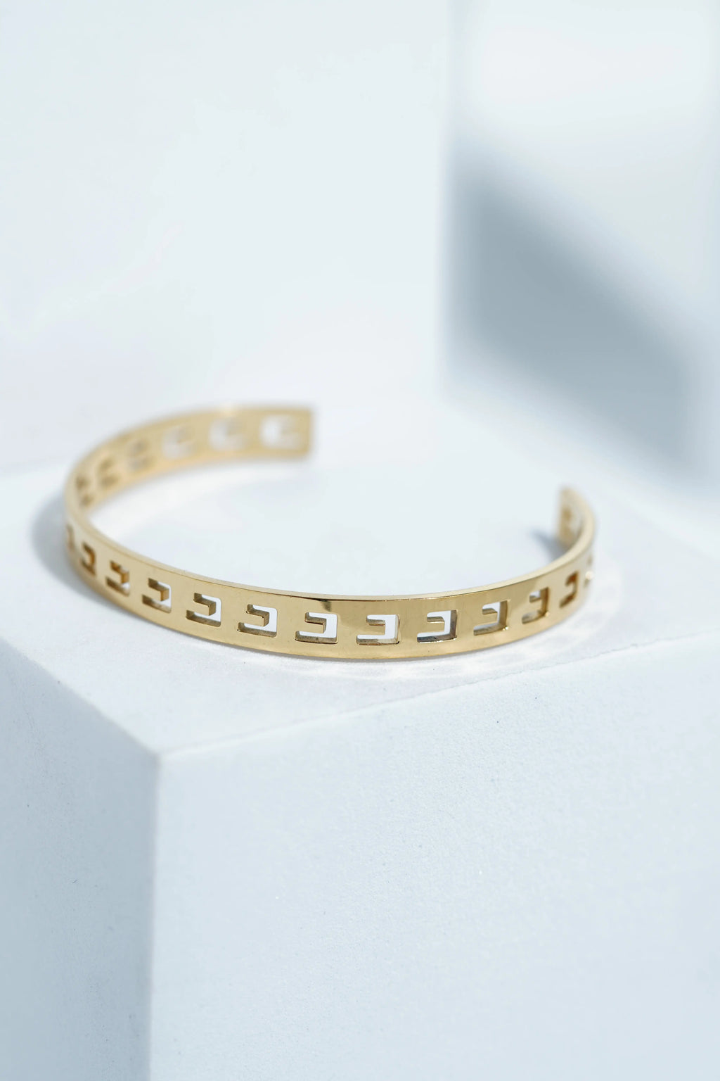 Muse Loop Bangle Bracelet worldjewel.in CUFF BRACELET FOR WOMEN