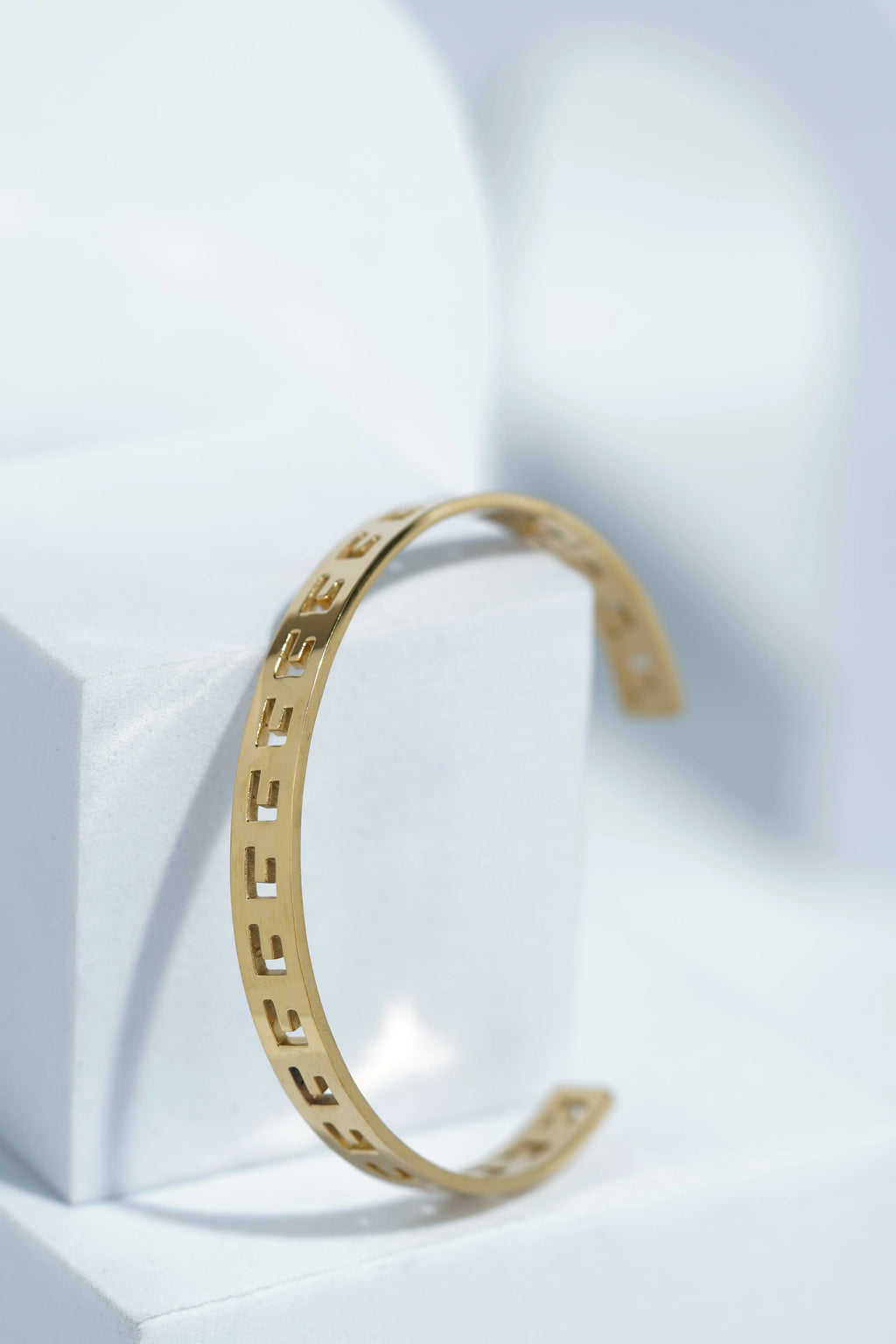 Muse Loop Bangle Bracelet worldjewel.in CUFF BRACELET FOR WOMEN
