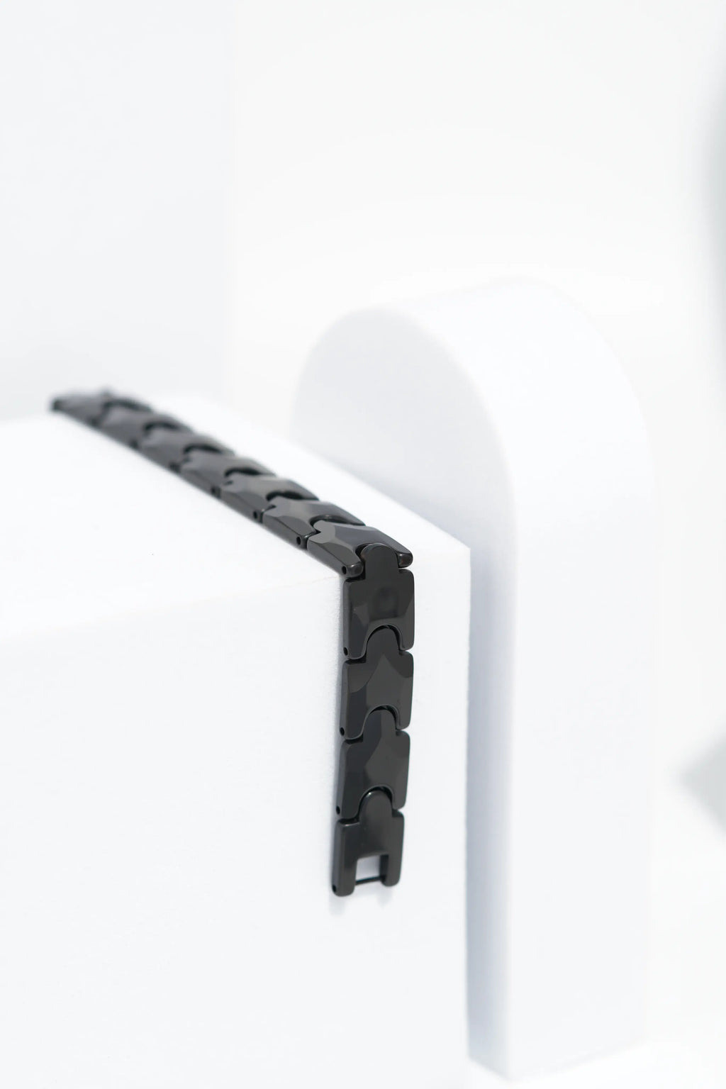 Nuvé - Ceramic bracelet for men. worldjewel.in men's bracelets