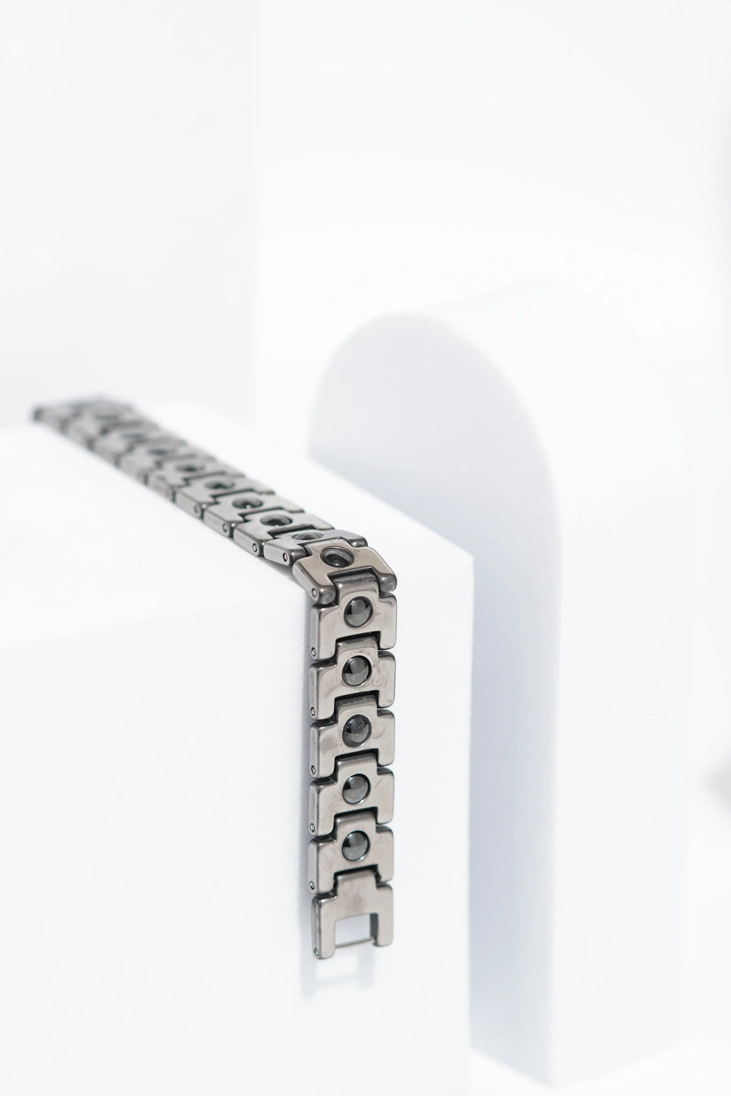 Orin - Ceramic bracelet for men. worldjewel.in men's bracelets