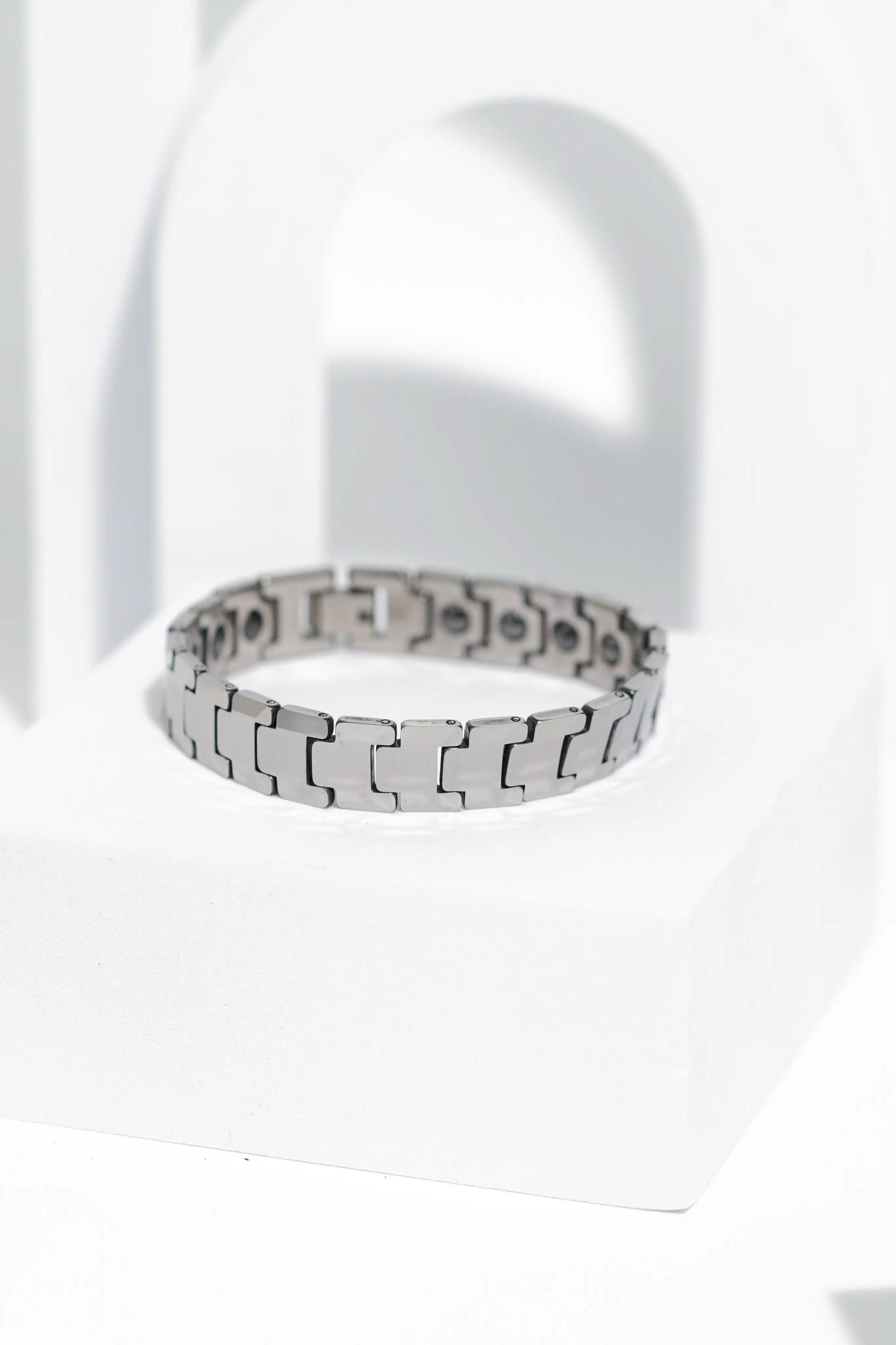 Orin - Ceramic bracelet for men. worldjewel.in men's bracelets