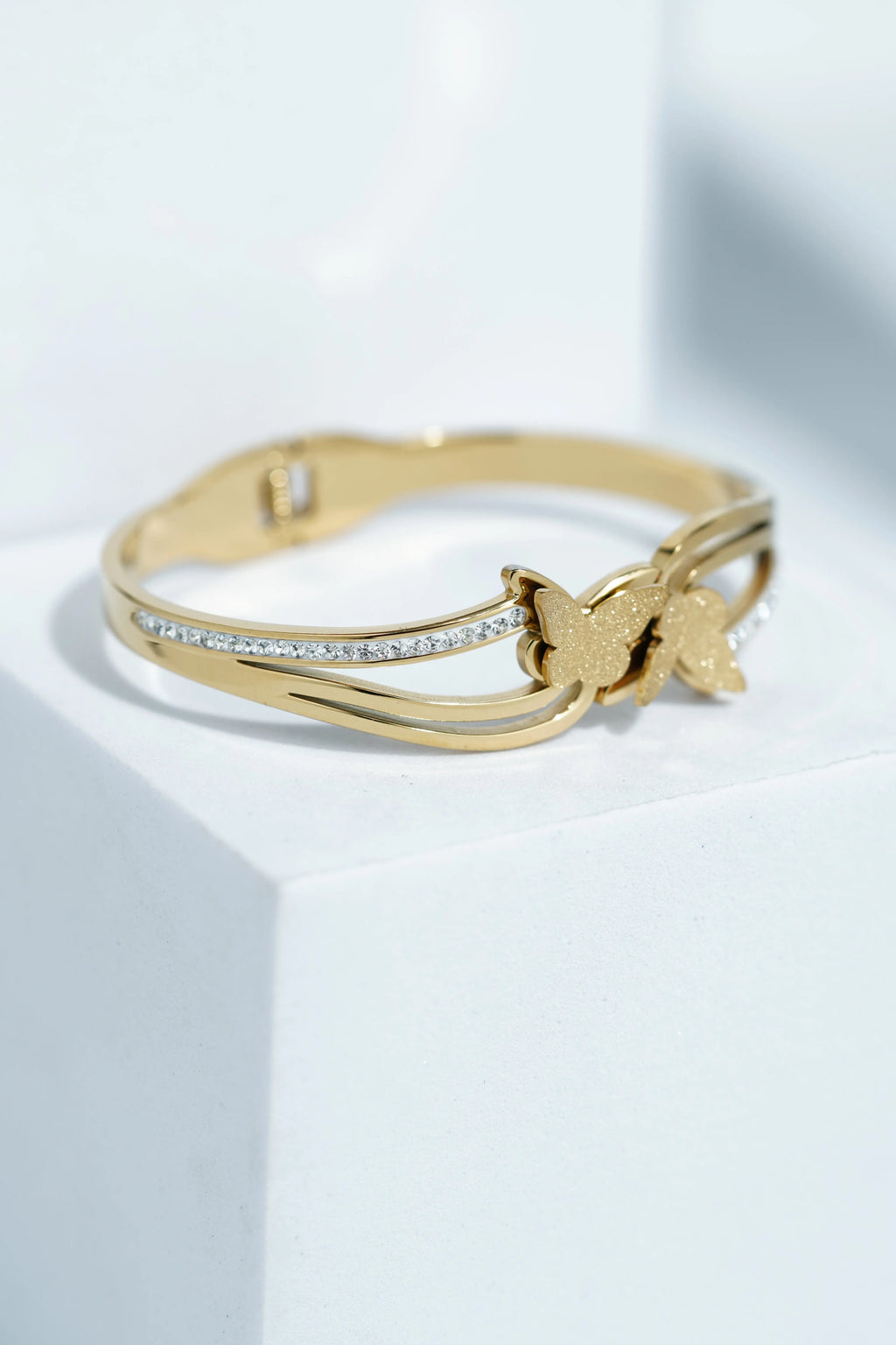 Orla Radiance Bangle Bracelet worldjewel.in CUFF BRACELET FOR WOMEN