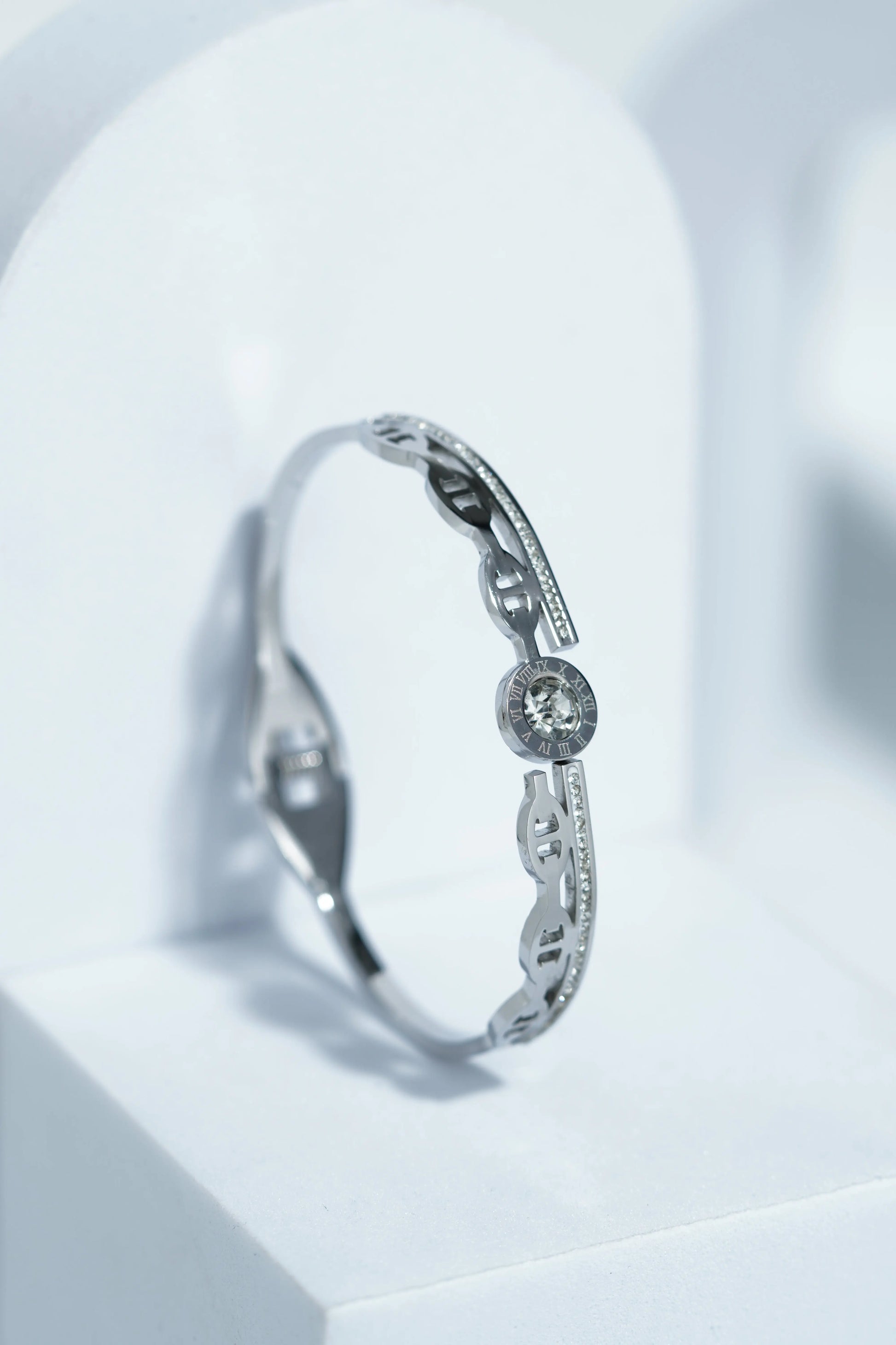 Oro Line Bangle Bracelet worldjewel.in CUFF BRACELET FOR WOMEN
