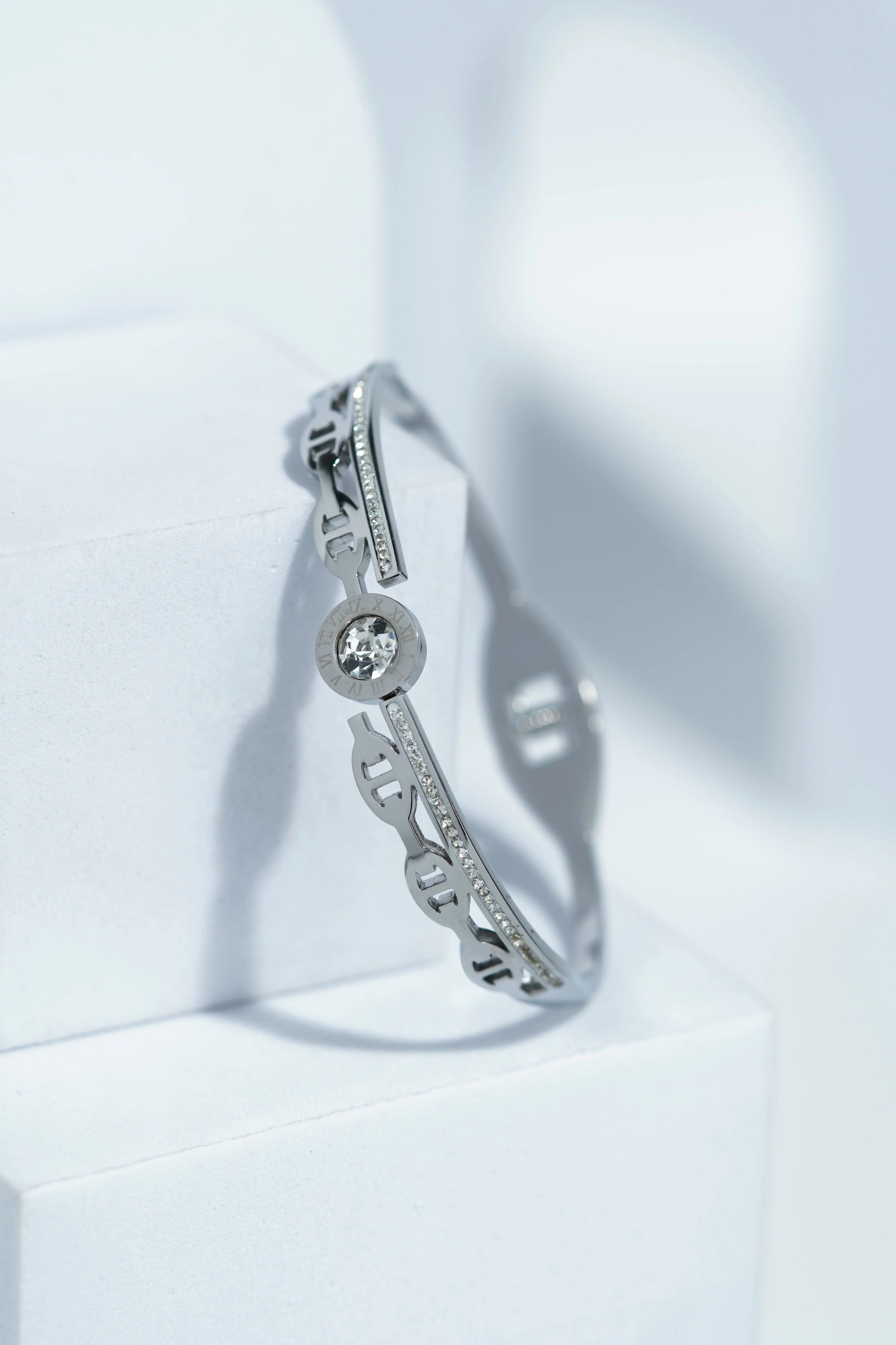 Oro Line Bangle Bracelet worldjewel.in CUFF BRACELET FOR WOMEN