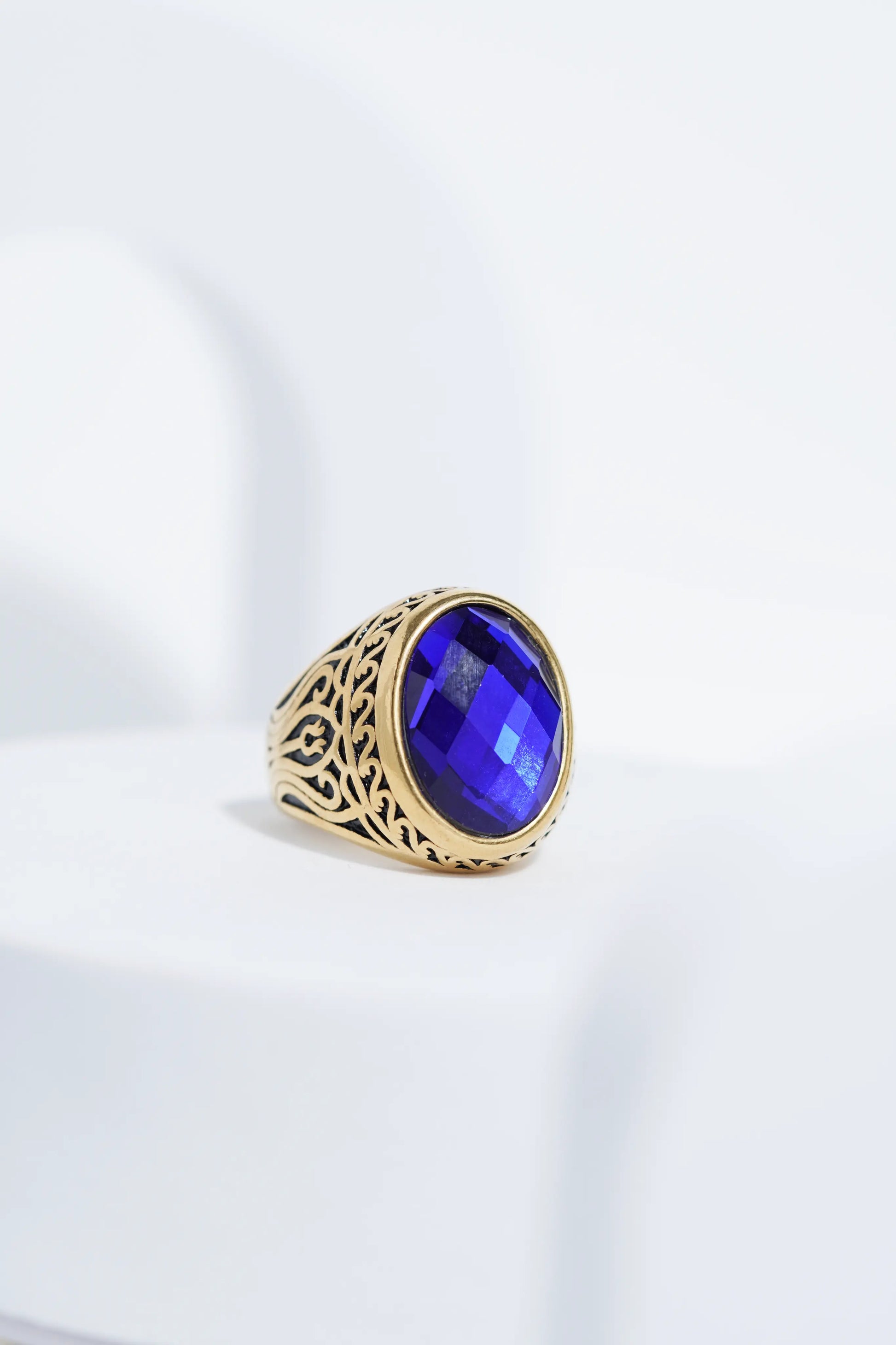 Oval Blue Stone Diamond Ring For Men worldjewel.in men's ring