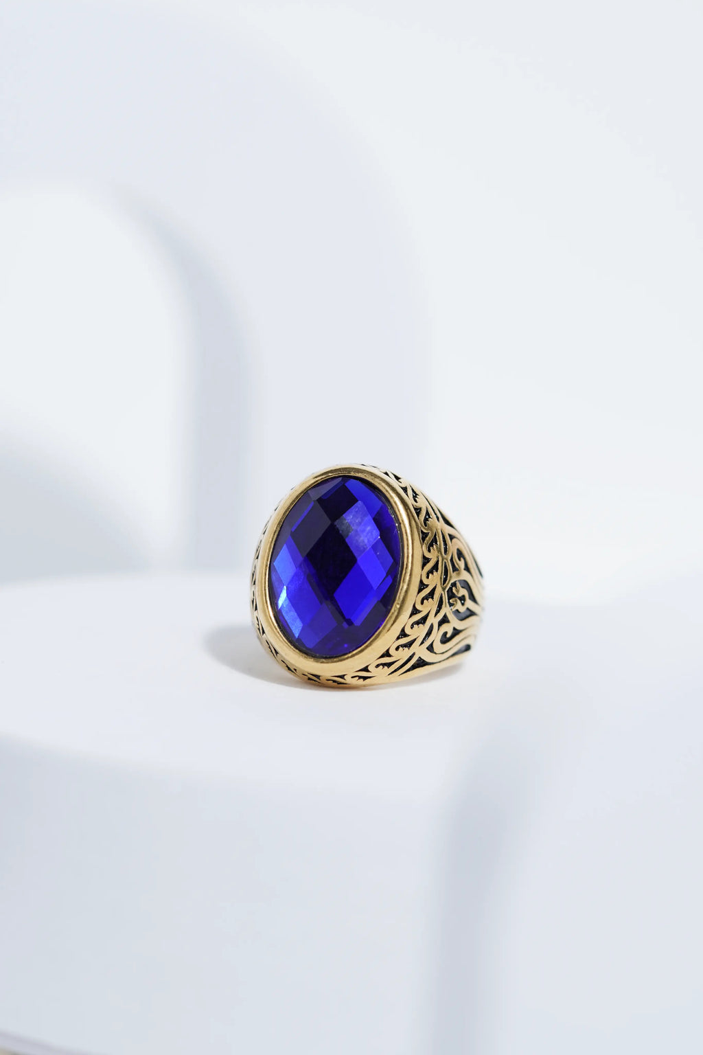 Oval Blue Stone Diamond Ring For Men worldjewel.in men's ring