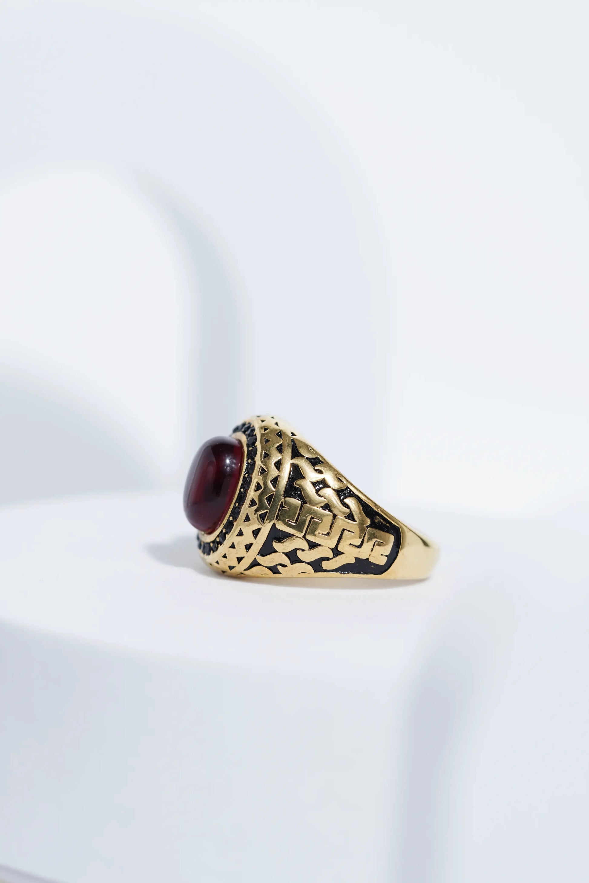 Oval Red Stone Diamond Ring For Men worldjewel.in men's ring
