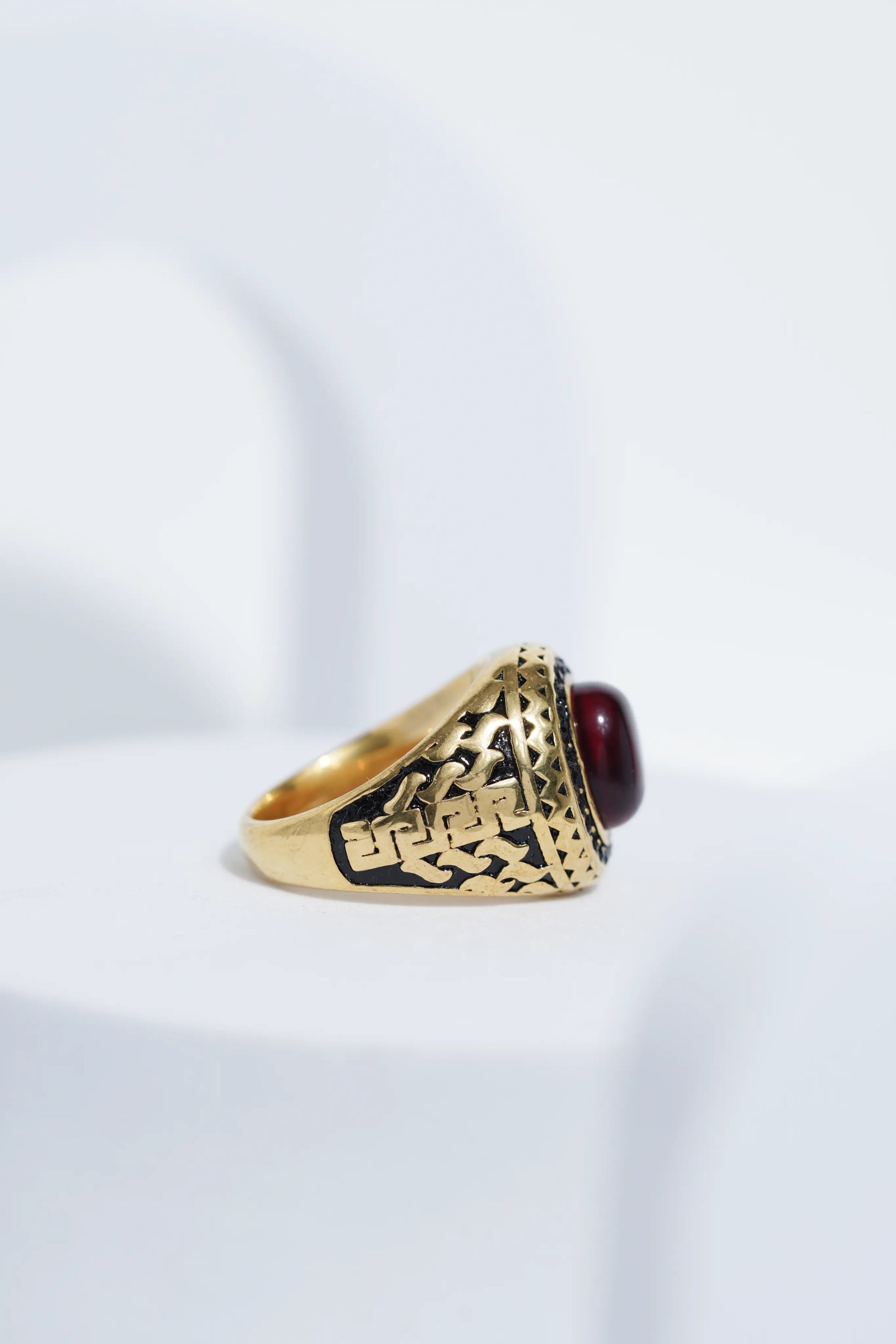 Oval Red Stone Diamond Ring For Men worldjewel.in men's ring