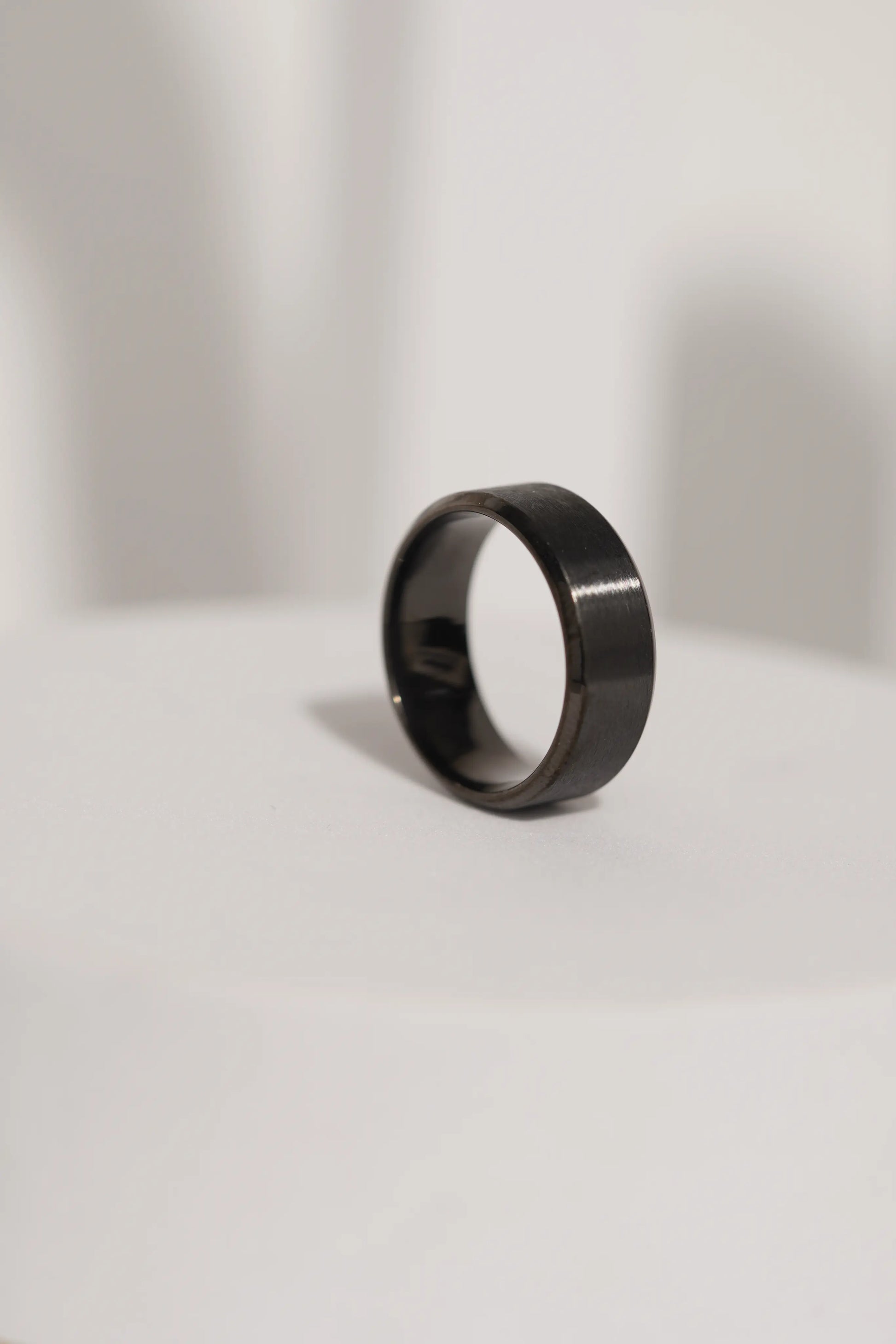 Plain Sleek Black Ring For Men worldjewel.in men's ring