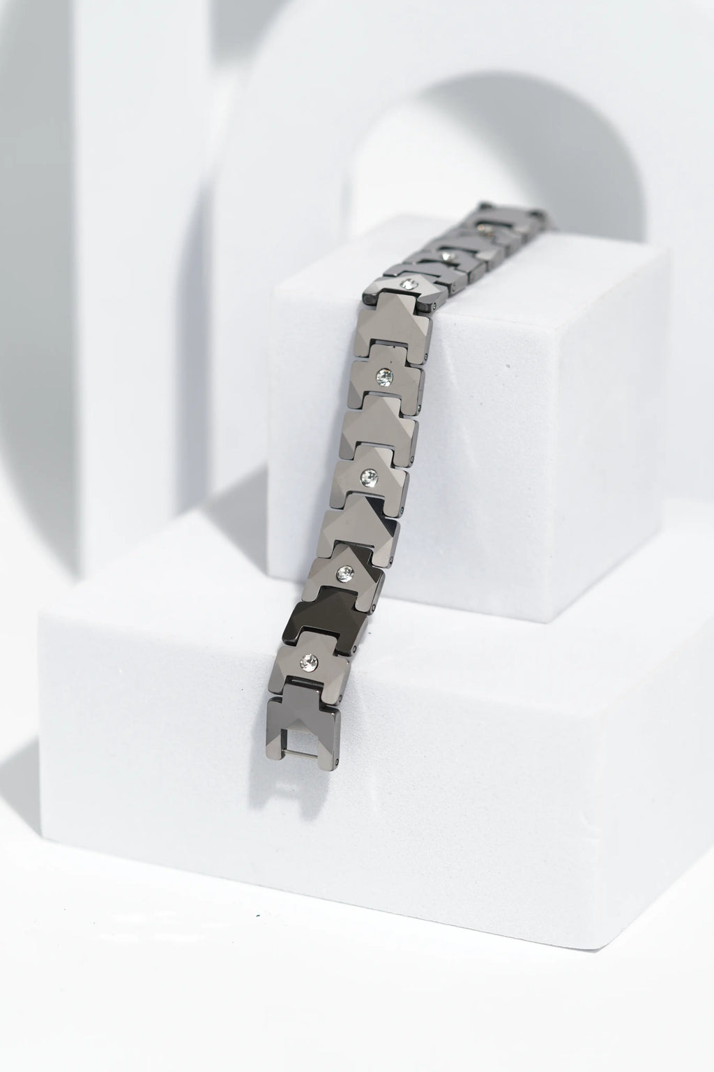 QuietForm - Ceramic bracelet for men. worldjewel.in men's bracelets