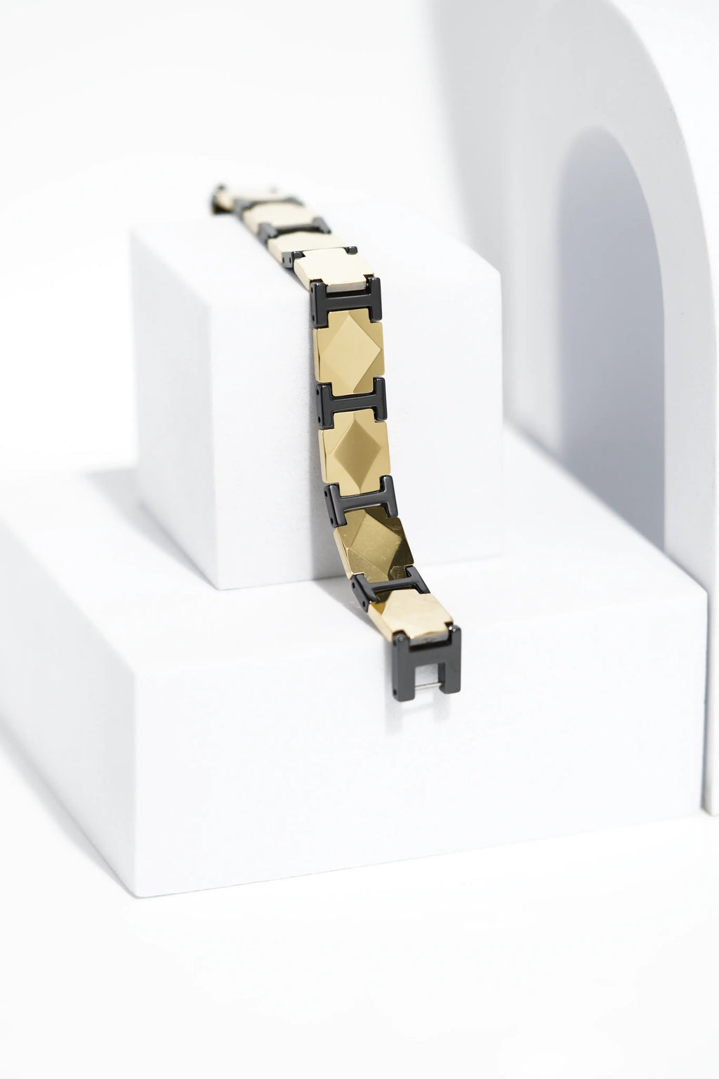QuietGold Ceramic bracelet for men. worldjewel.in men's bracelets