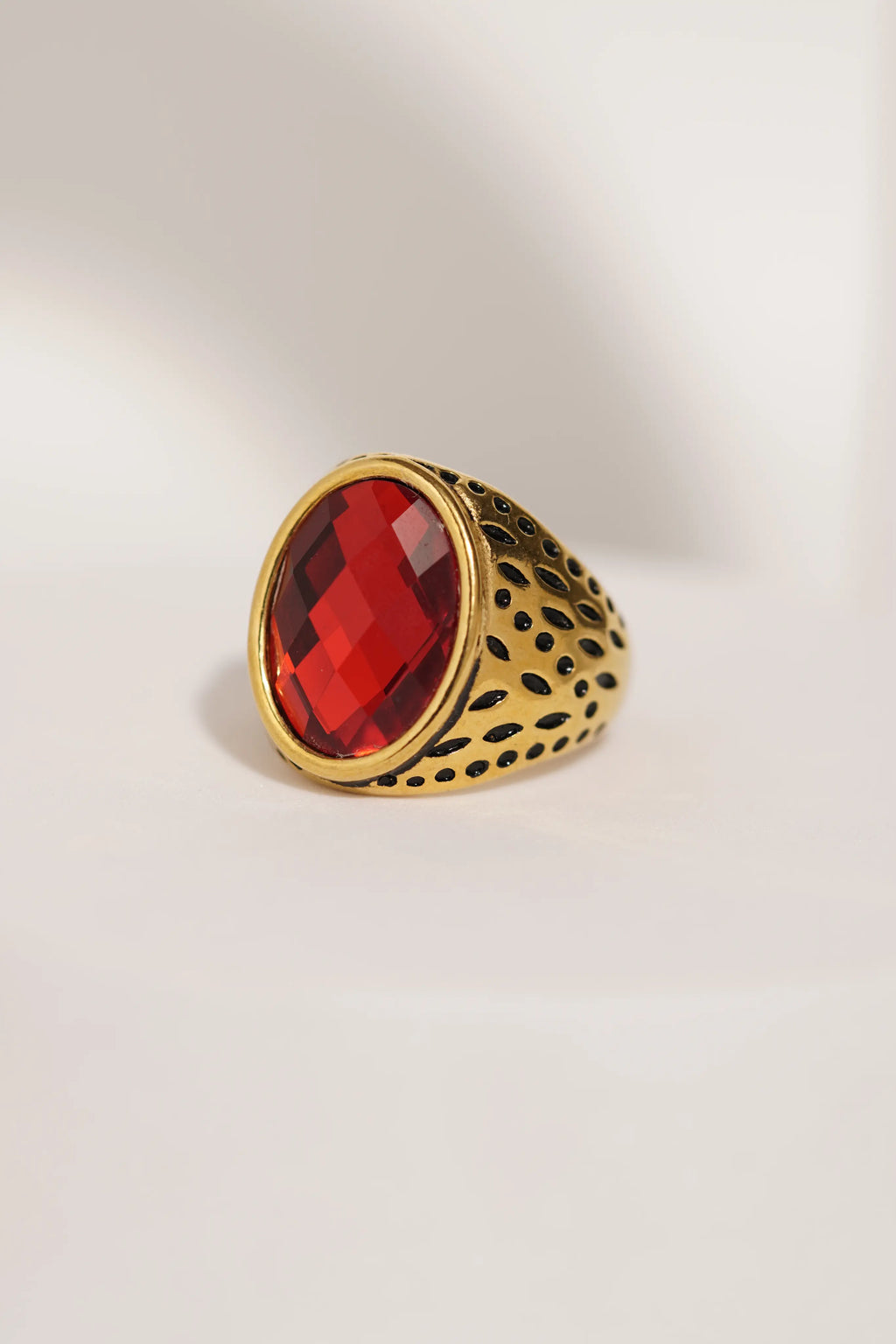 Red Diamond golden Turkish Ring worldjewel.in men's ring