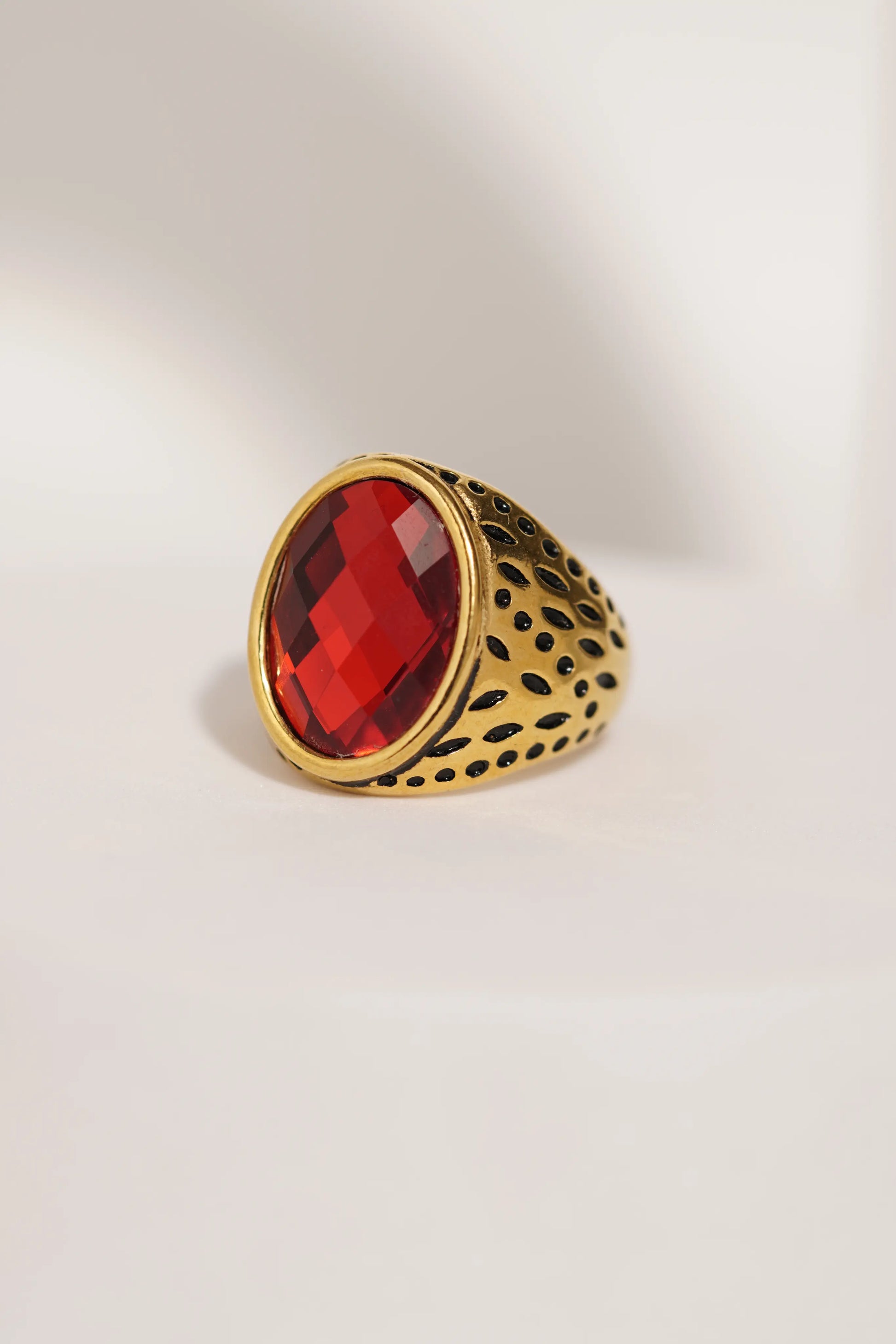 Red Diamond golden Turkish Ring worldjewel.in men's ring