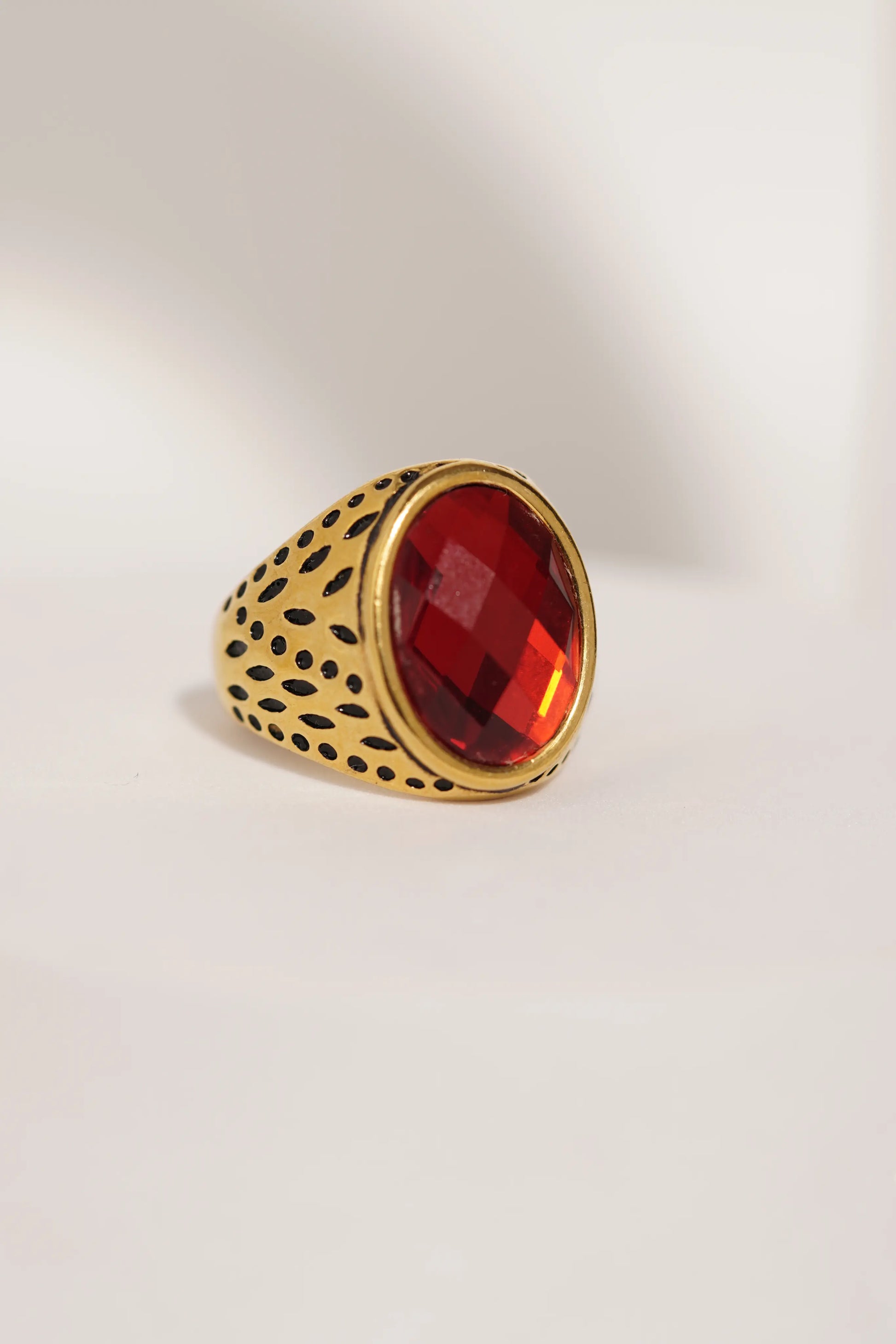 Red Diamond golden Turkish Ring worldjewel.in men's ring