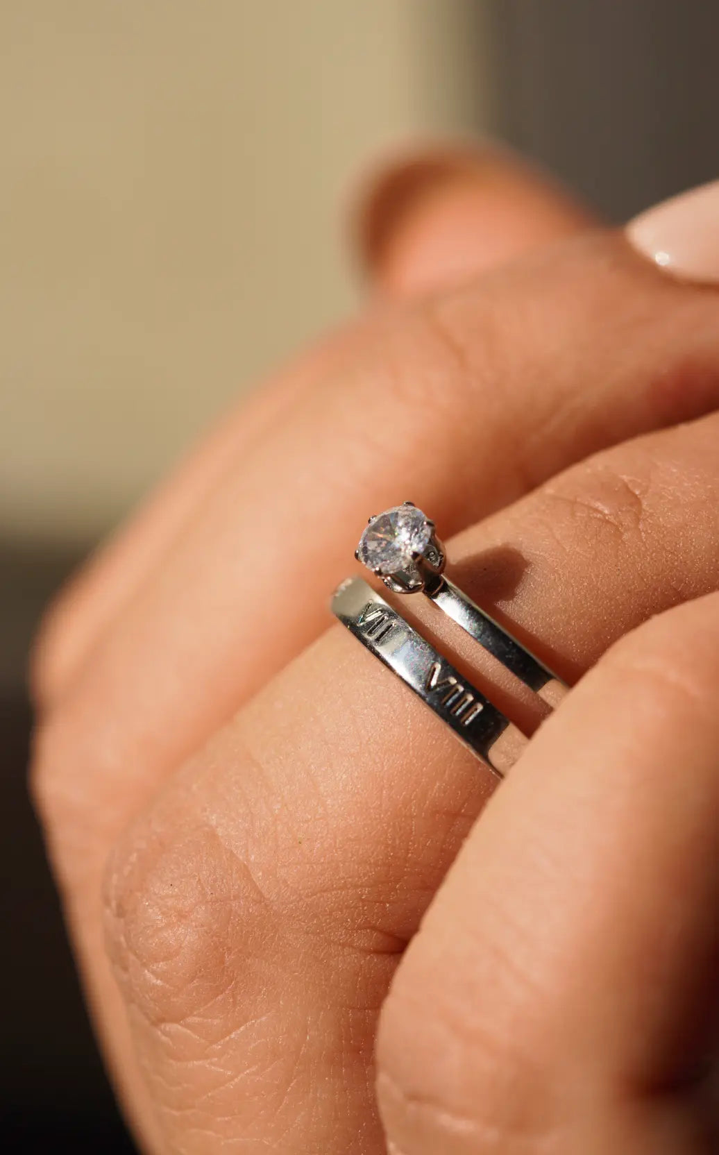 Roman Solitaire ring for women - worldjewel.in