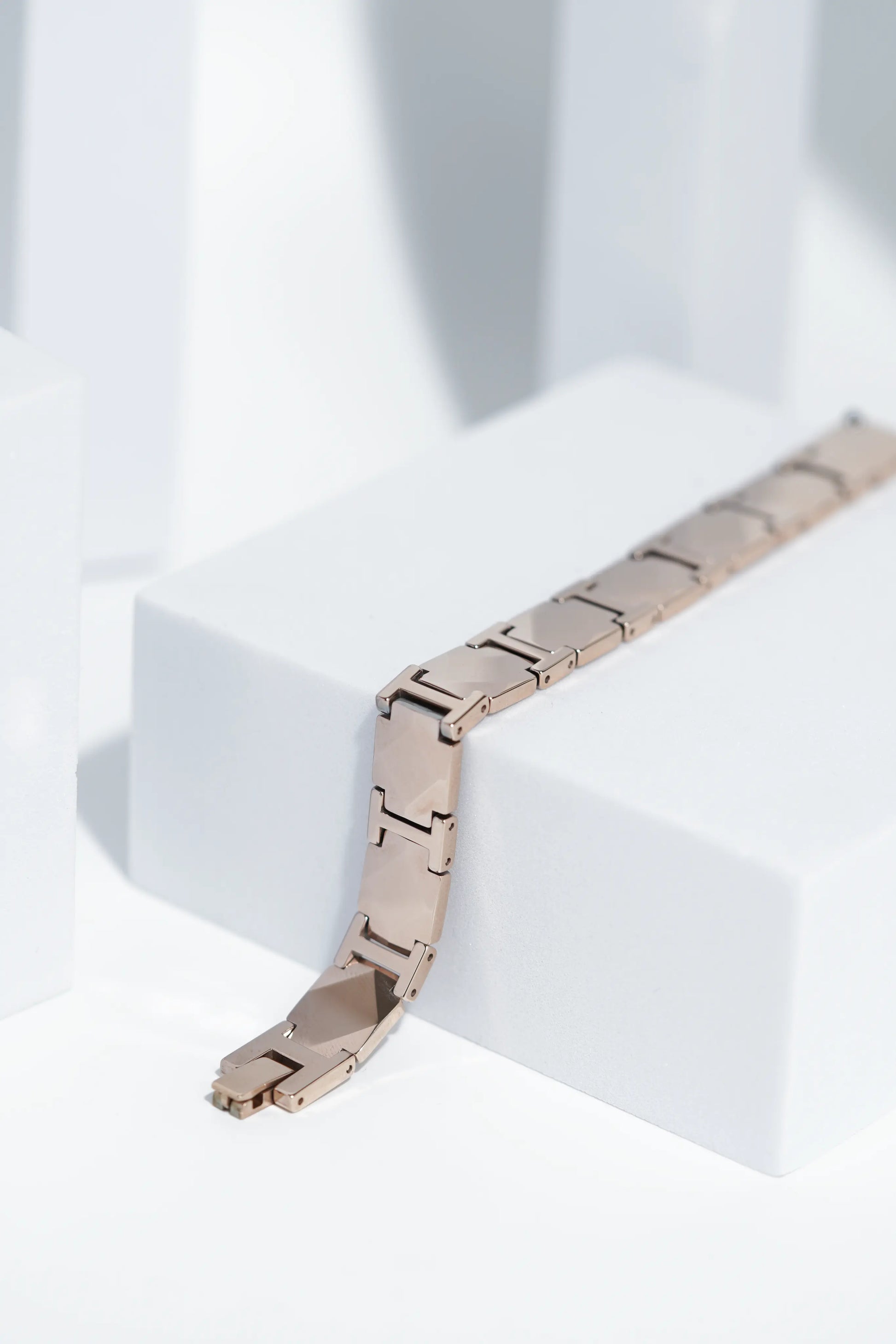 Rosegold Sun Glow - Ceramic bracelet for men. worldjewel.in men's bracelets