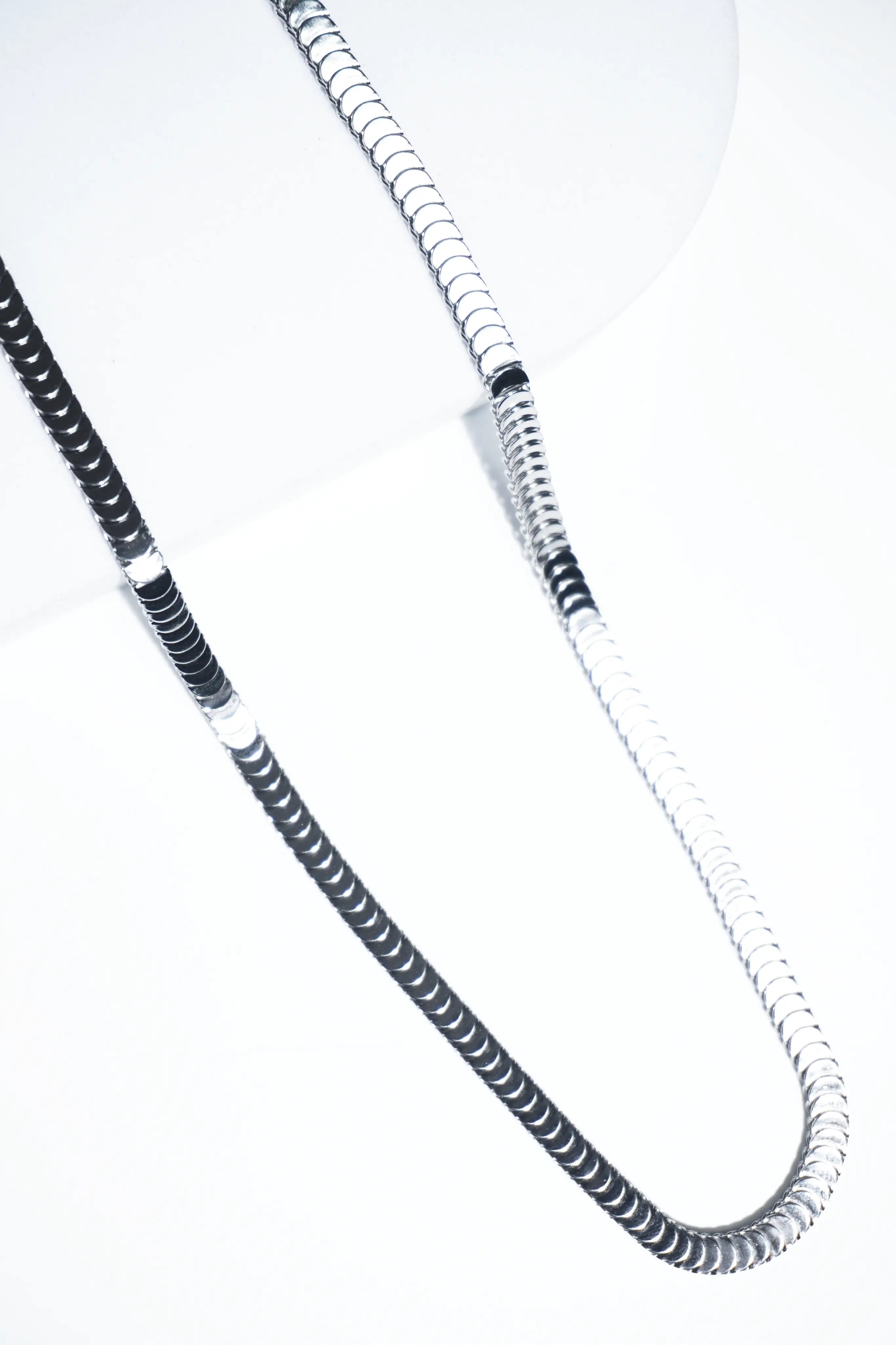 Round snake chain | Stainless Steel chain for men's | 24inch | Anti-Tarnish. - worldjewel.in