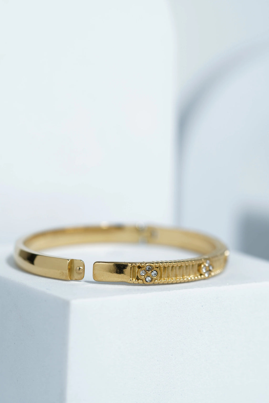 Sandstone Loop Bangle Bracelet worldjewel.in CUFF BRACELET FOR WOMEN