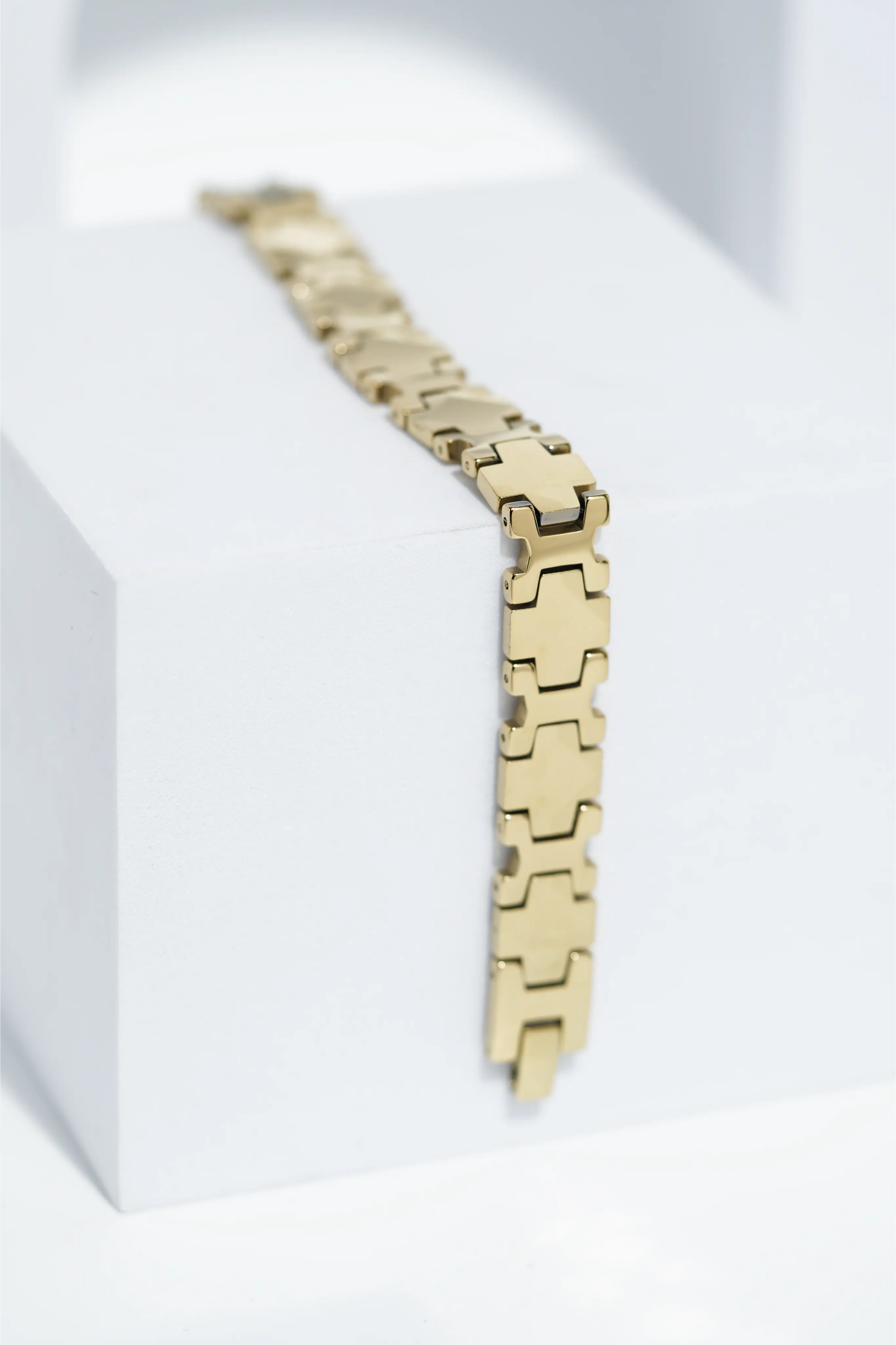 Sandstone Shine - Ceramic bracelet for men. worldjewel.in men's bracelets
