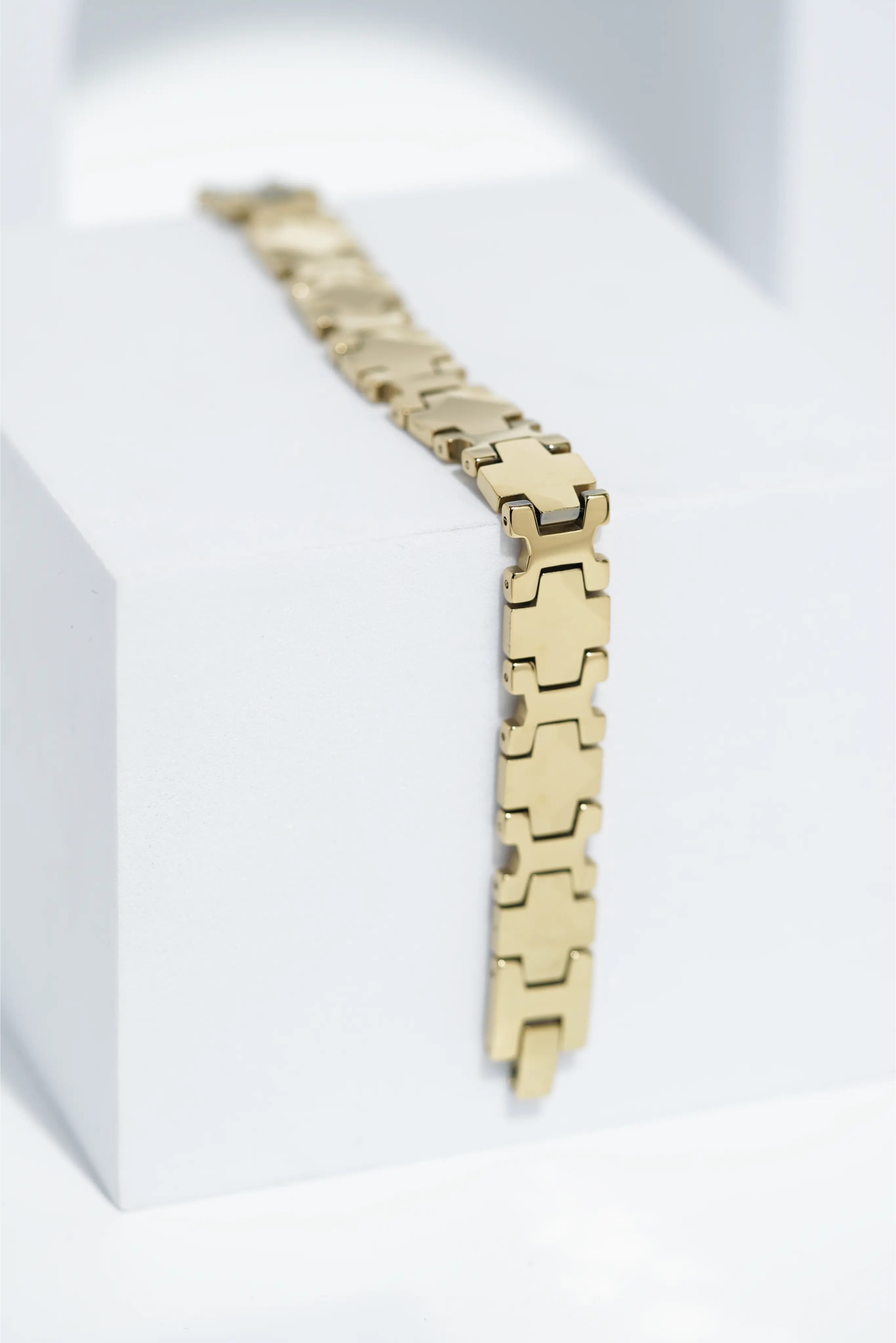 Sandstone Shine - Ceramic bracelet for men. worldjewel.in men's bracelets