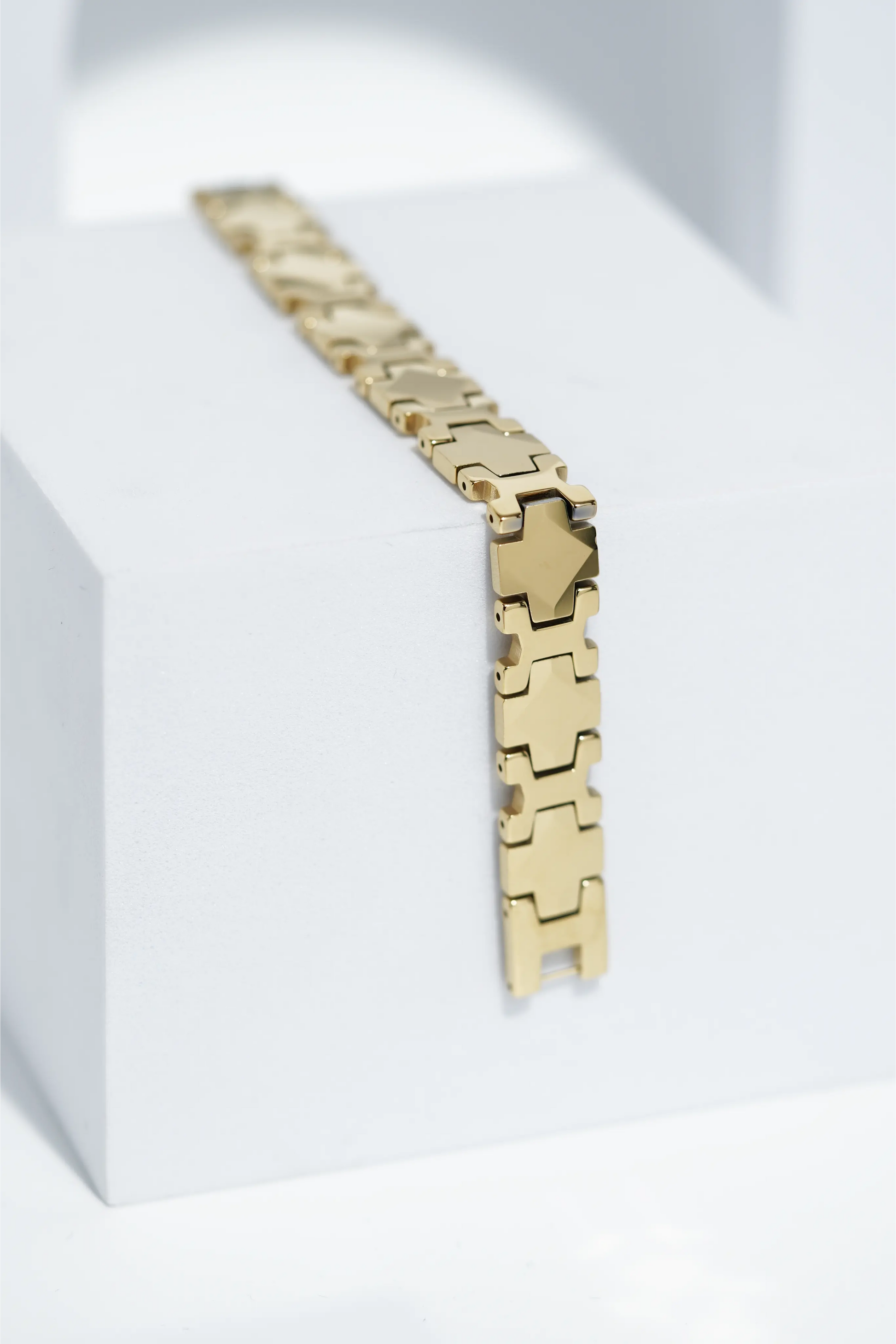 Sandstone Shine - Ceramic bracelet for men. worldjewel.in men's bracelets