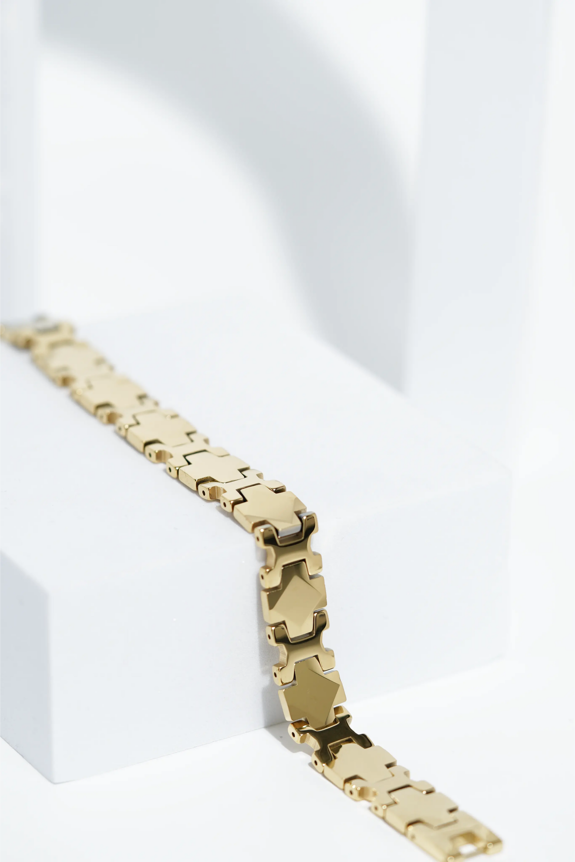 Sandstone Shine - Ceramic bracelet for men. worldjewel.in men's bracelets