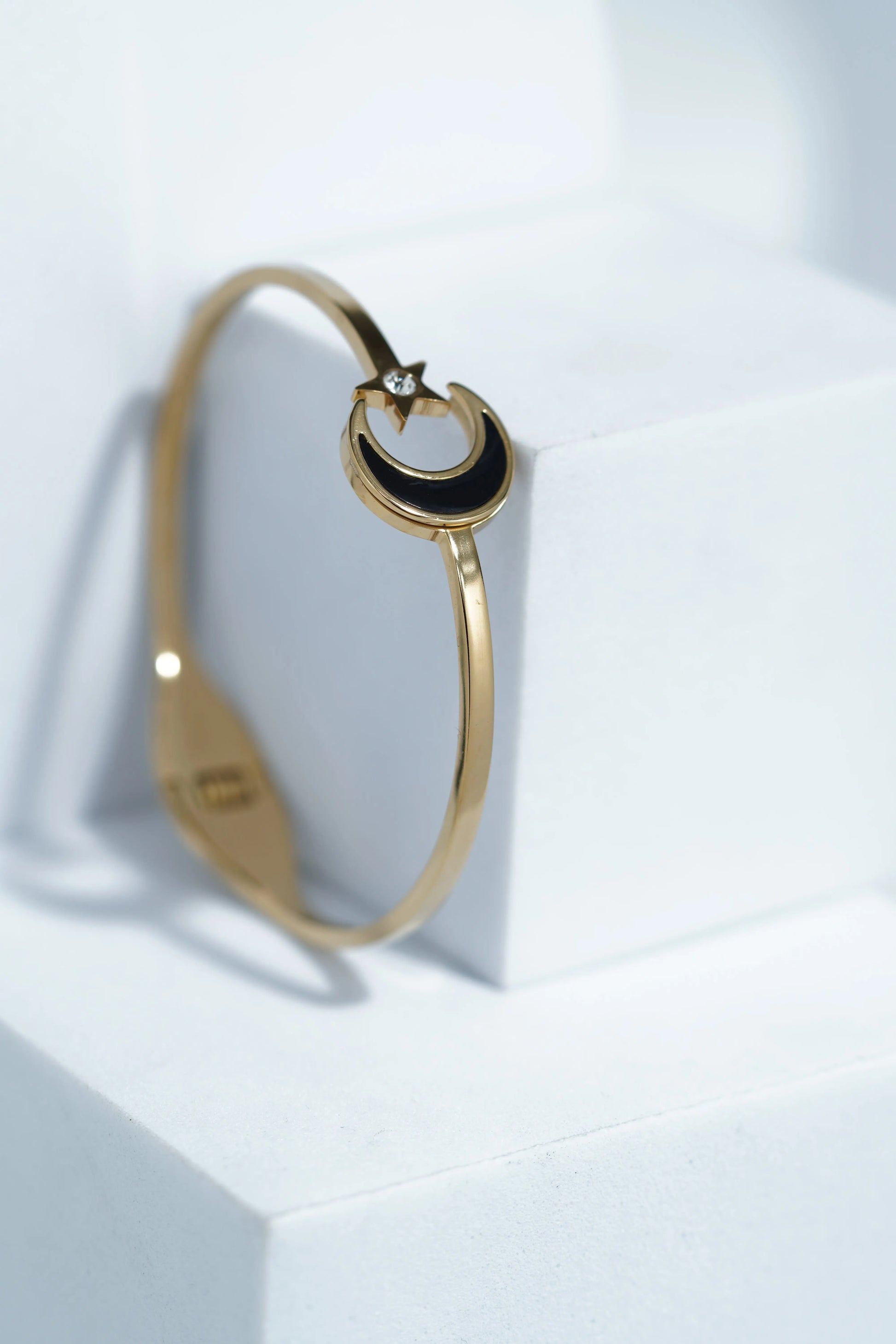 Seren Halo Bangle Bracelet worldjewel.in CUFF BRACELET FOR WOMEN