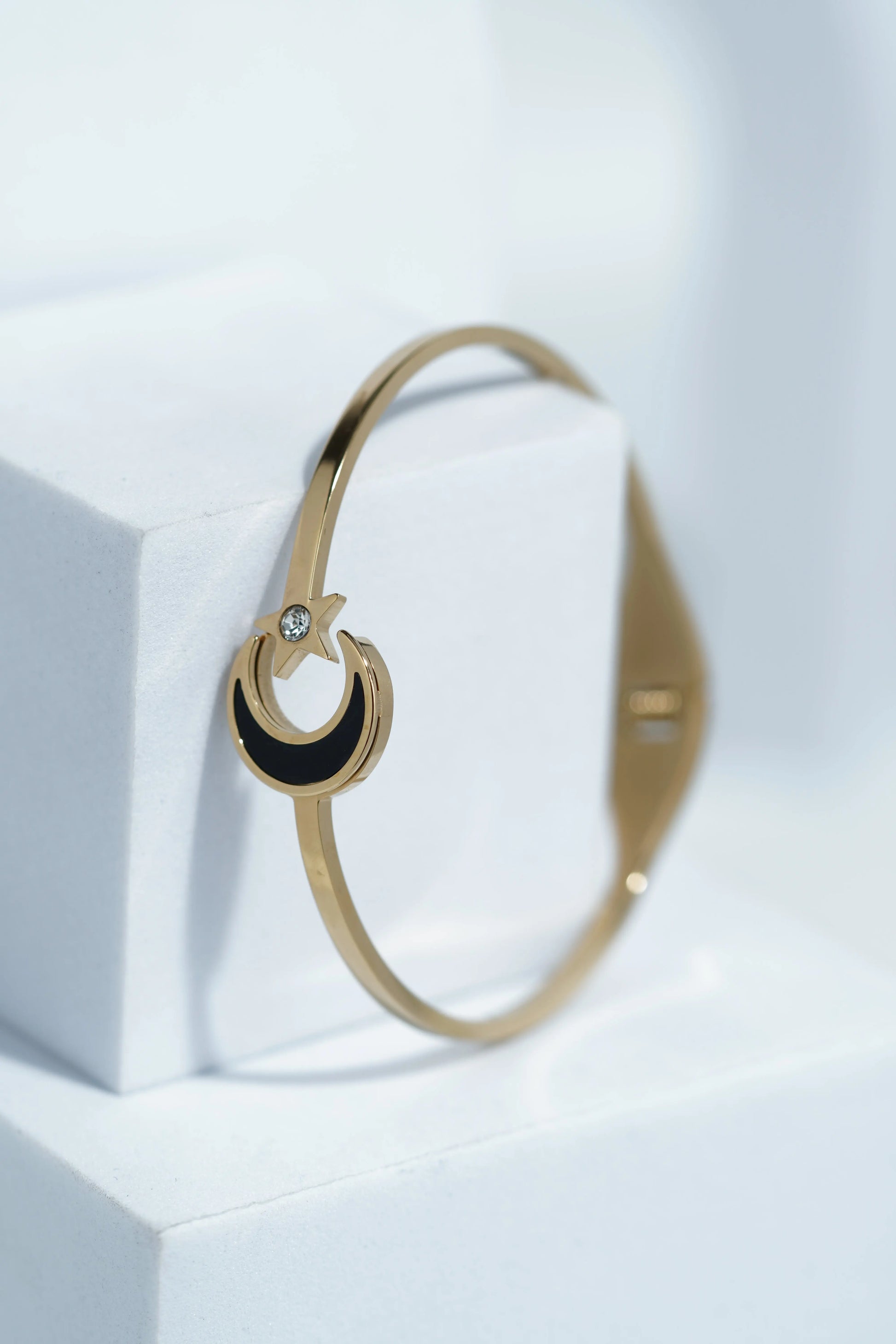 Seren Halo Bangle Bracelet worldjewel.in CUFF BRACELET FOR WOMEN