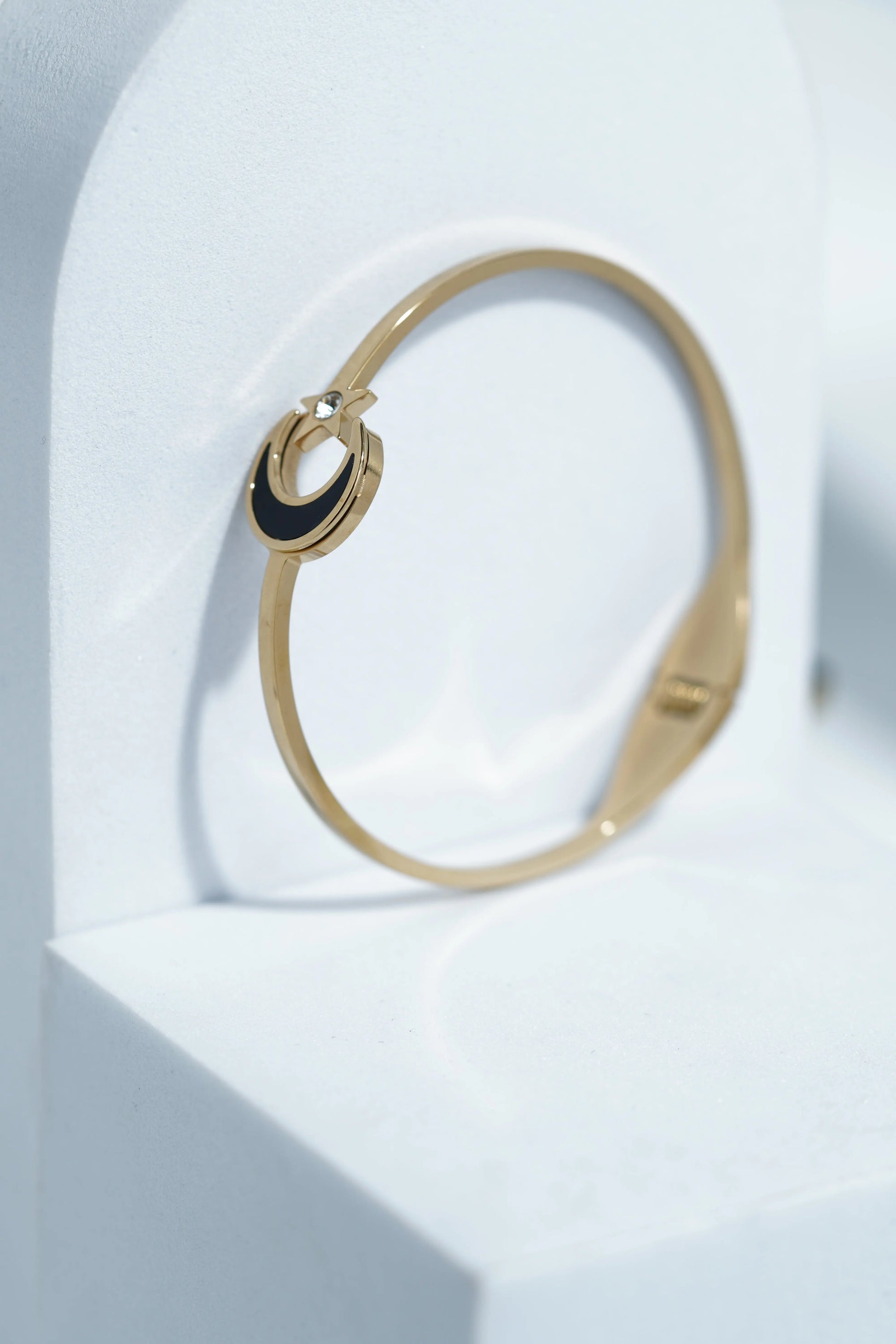 Seren Halo Bangle Bracelet worldjewel.in CUFF BRACELET FOR WOMEN