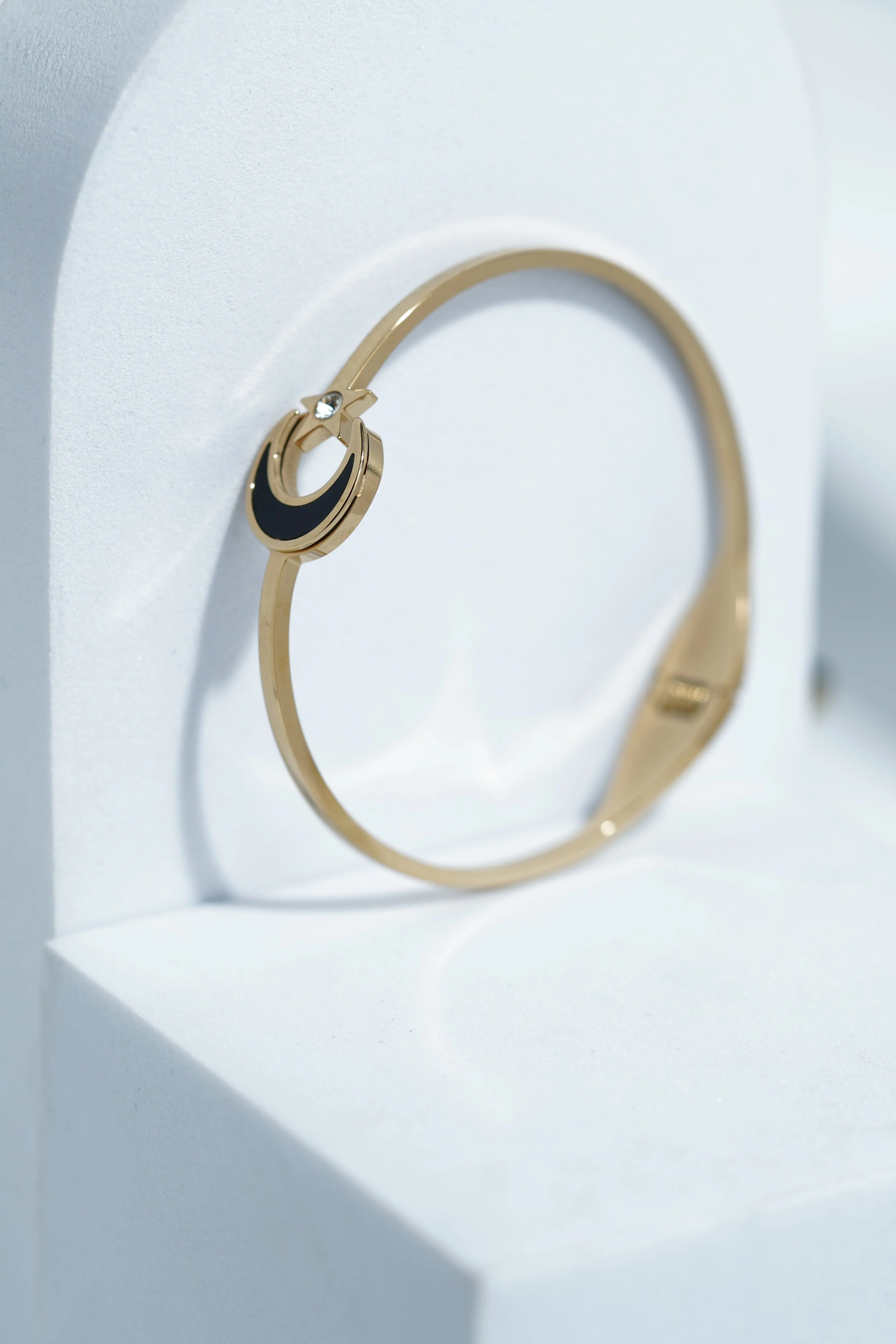 Seren Halo Bangle Bracelet worldjewel.in CUFF BRACELET FOR WOMEN