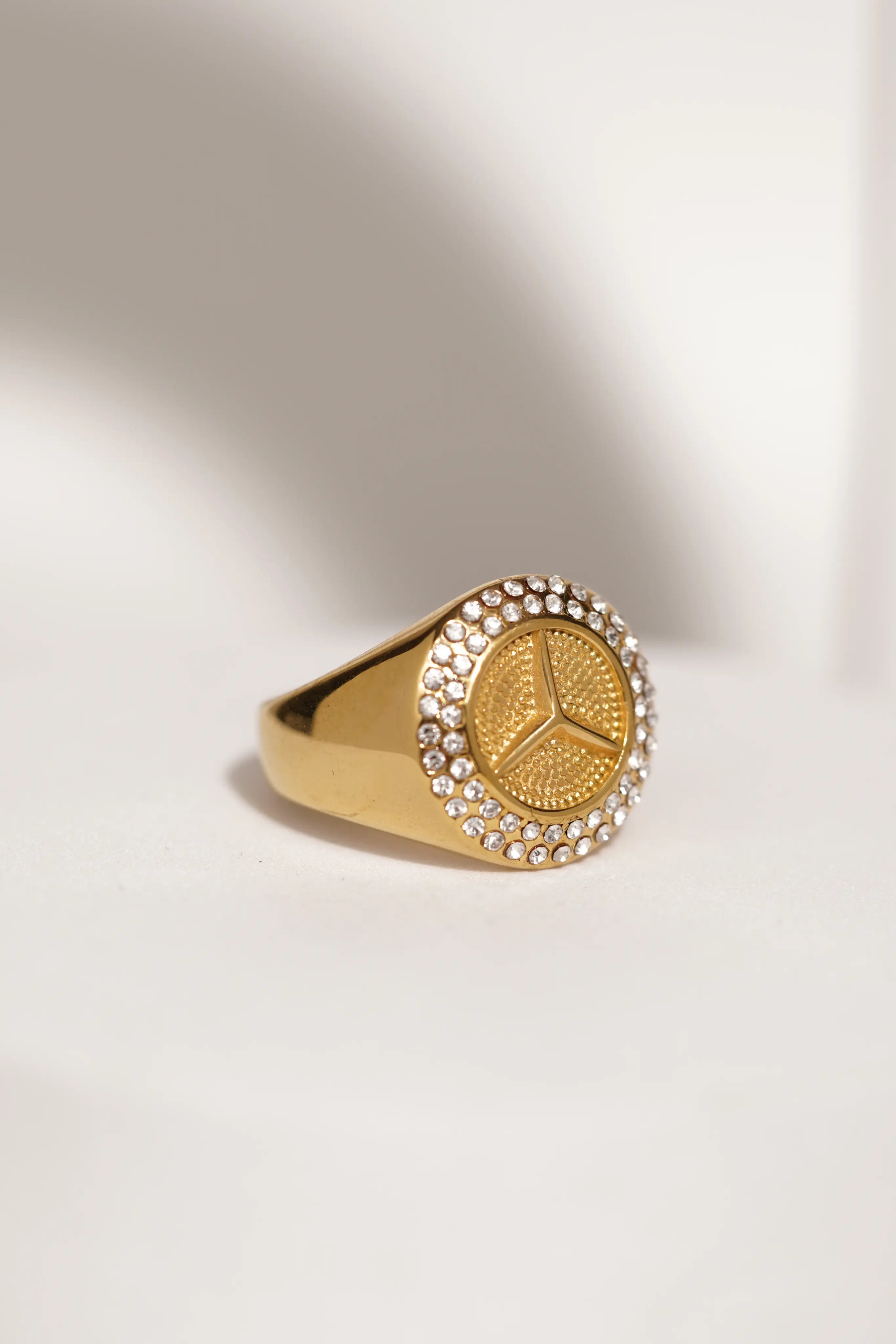 Shiny Golden Diamond Studded Ring worldjewel.in men's ring