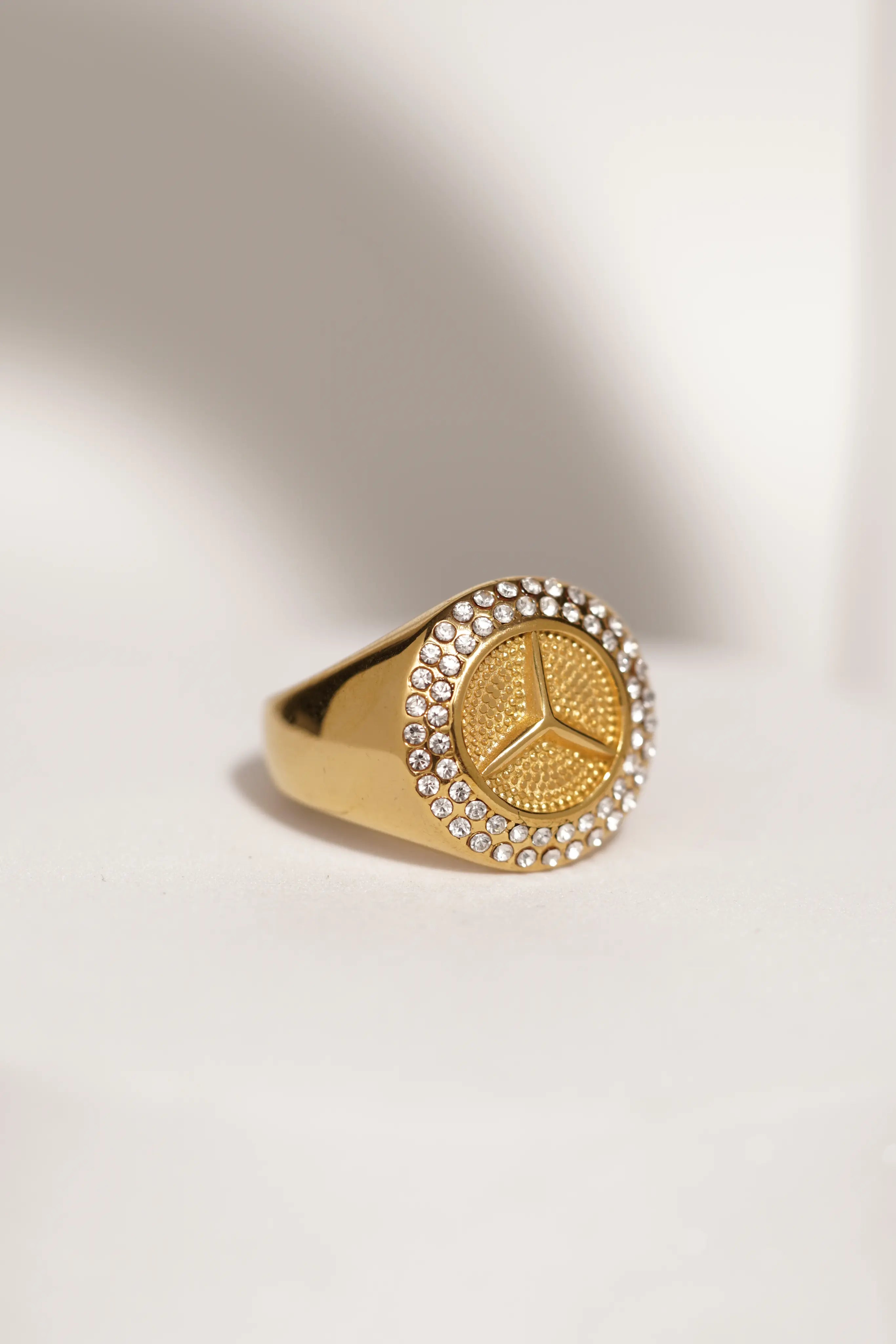 Shiny Golden Diamond Studded Ring worldjewel.in men's ring