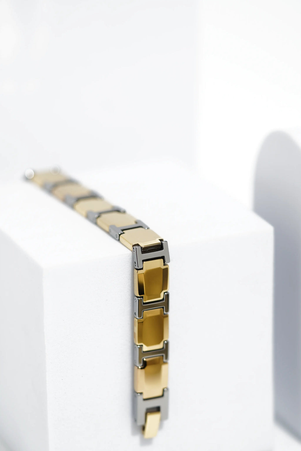 Silque - Ceramic bracelet for men. worldjewel.in men's bracelets