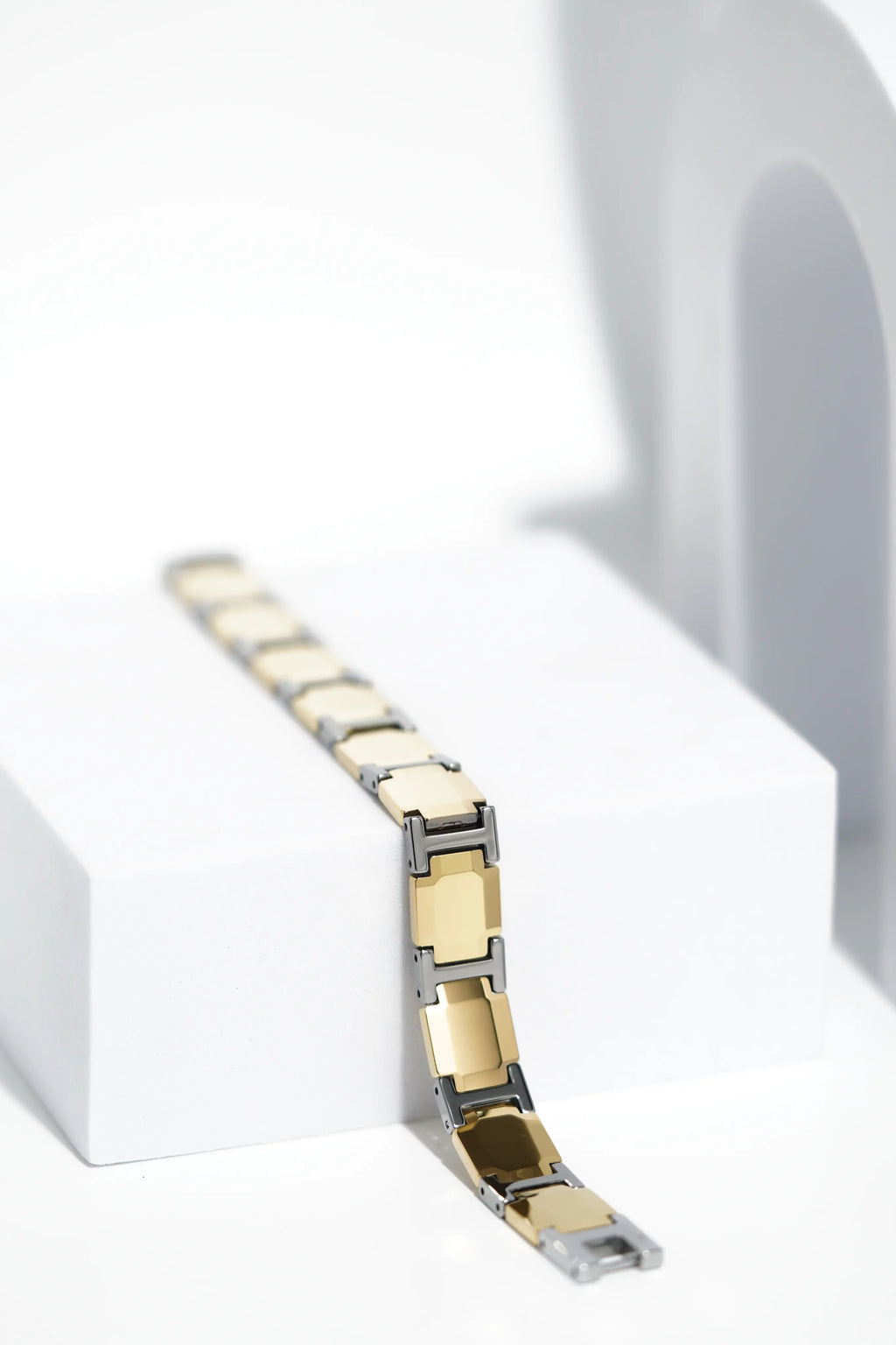 Silque - Ceramic bracelet for men. worldjewel.in men's bracelets