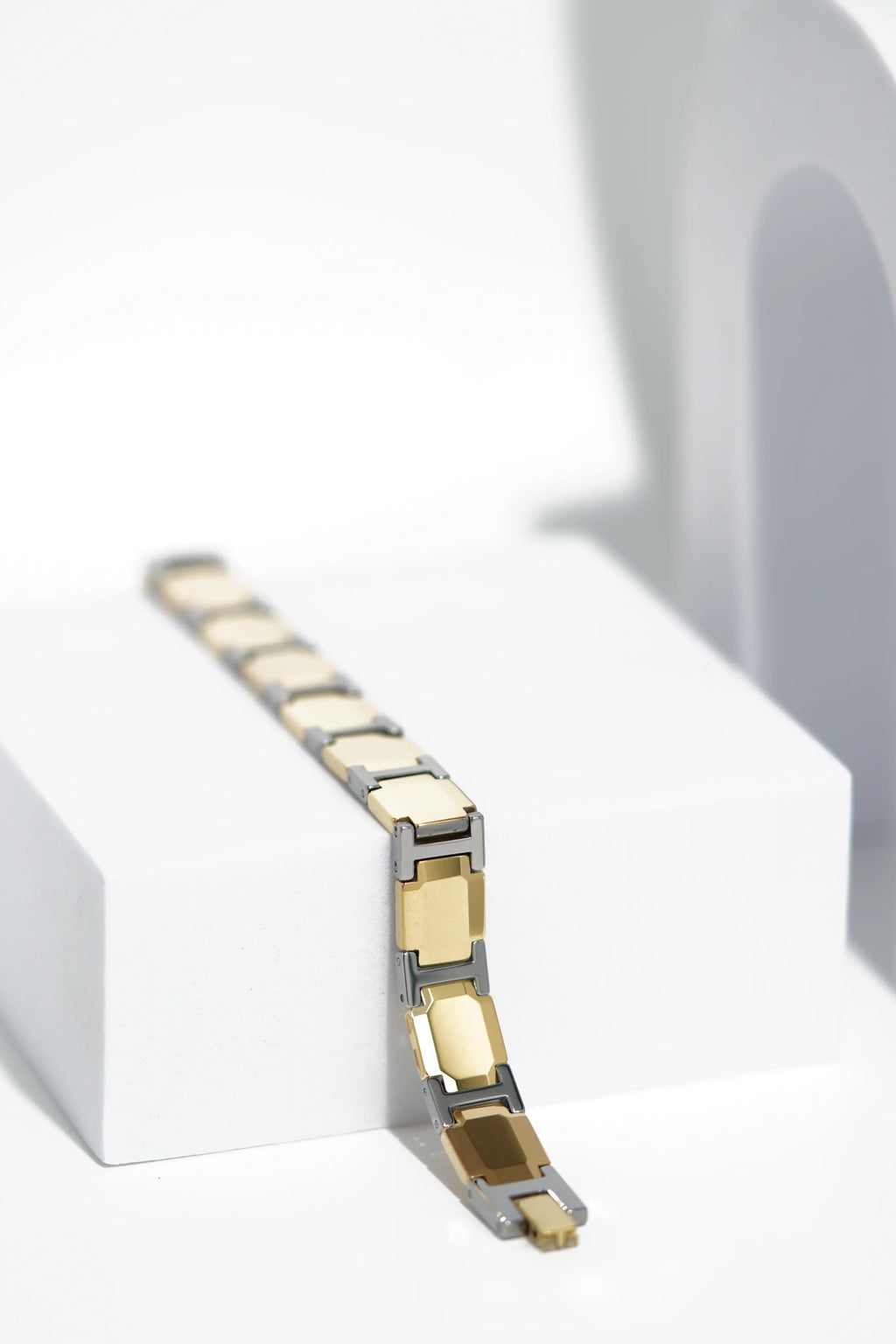 Silque - Ceramic bracelet for men. worldjewel.in men's bracelets