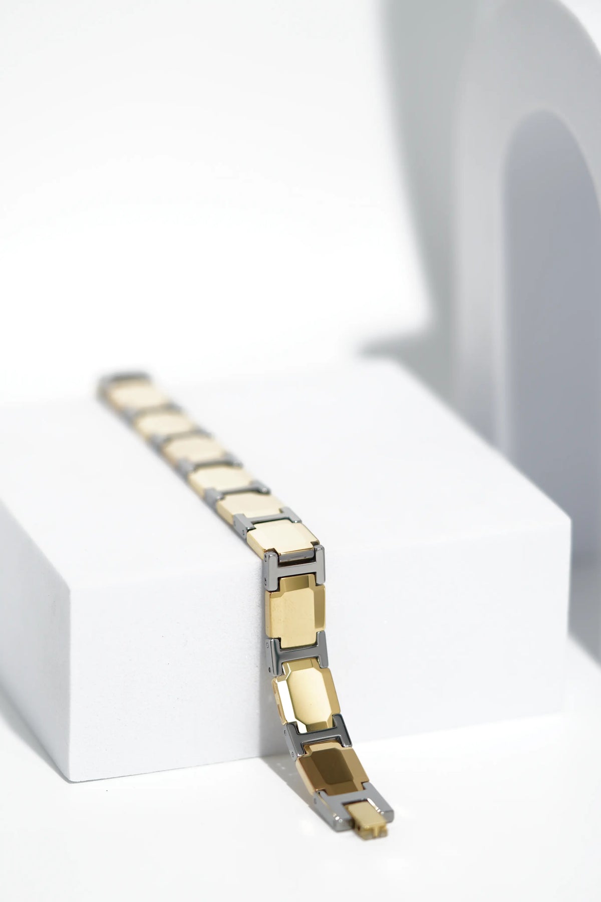 Silque - Ceramic bracelet for men. worldjewel.in men's bracelets