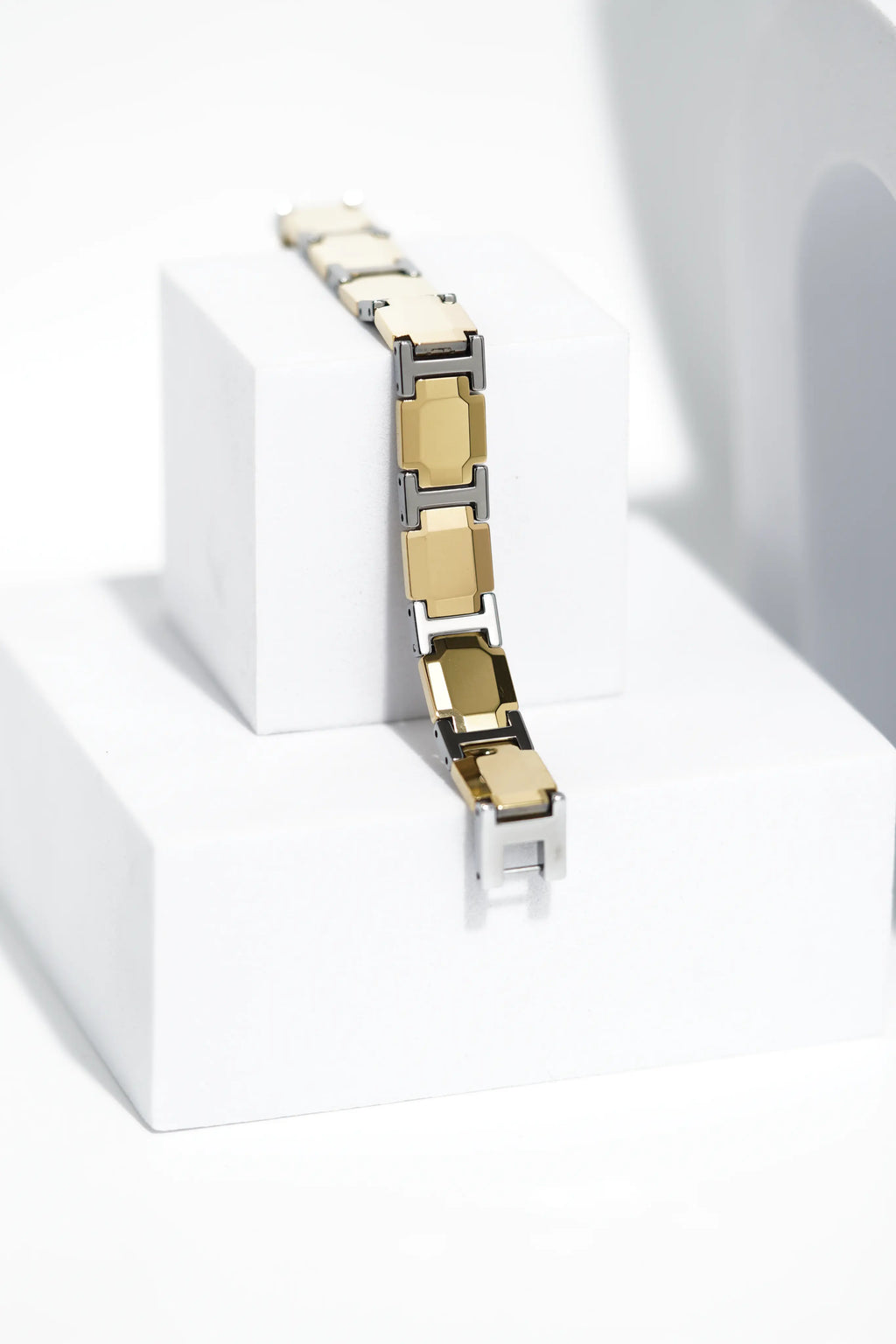 Silque - Ceramic bracelet for men. worldjewel.in men's bracelets