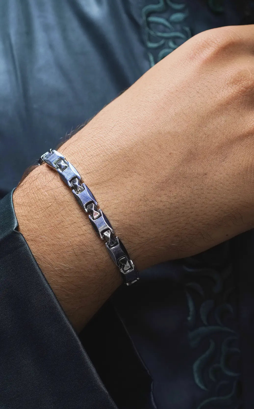 Silver full - Ceramic bracelet for men. worldjewel.in men's bracelets