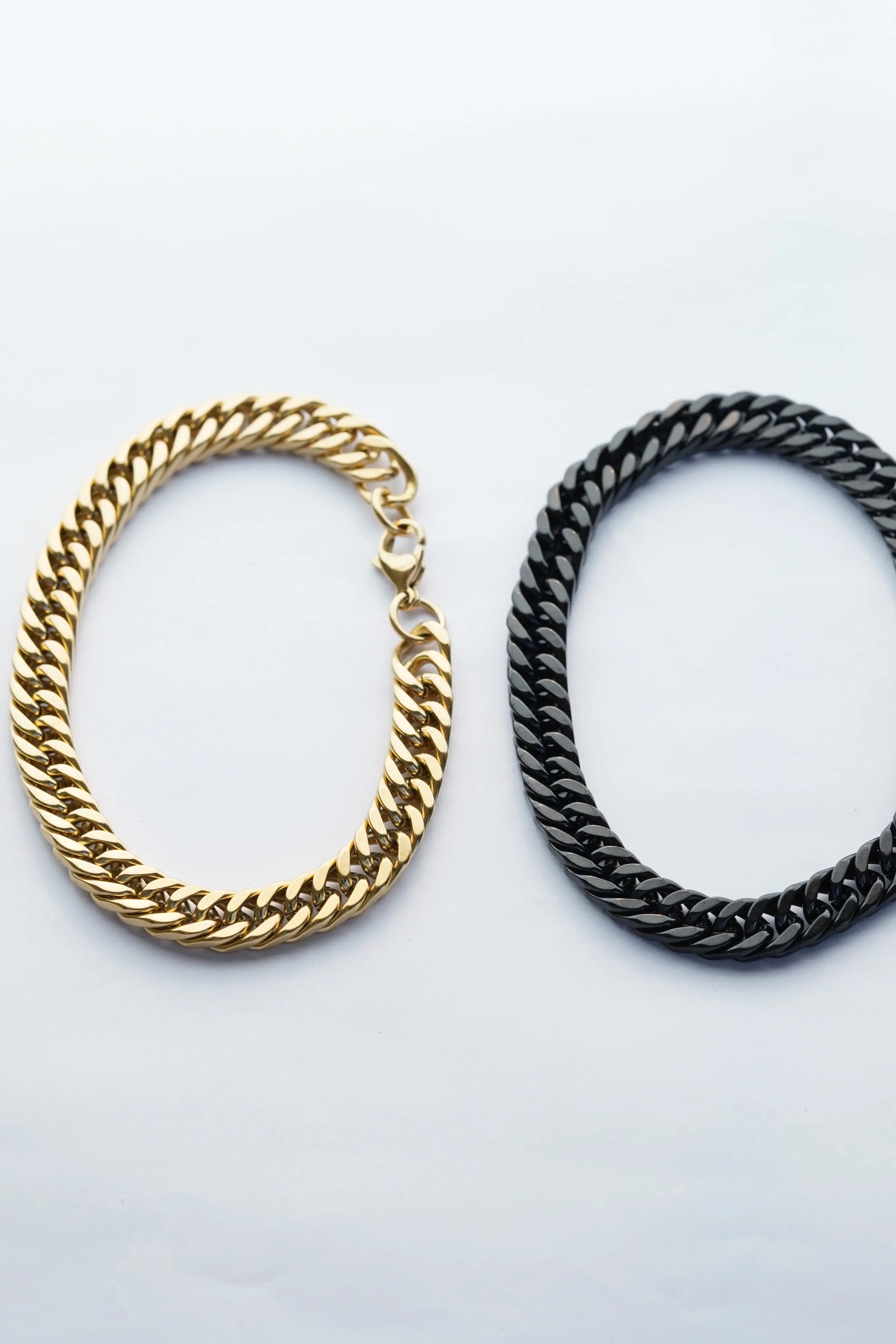 Sleek Chain Bracelet worldjewel.in barcelet for men