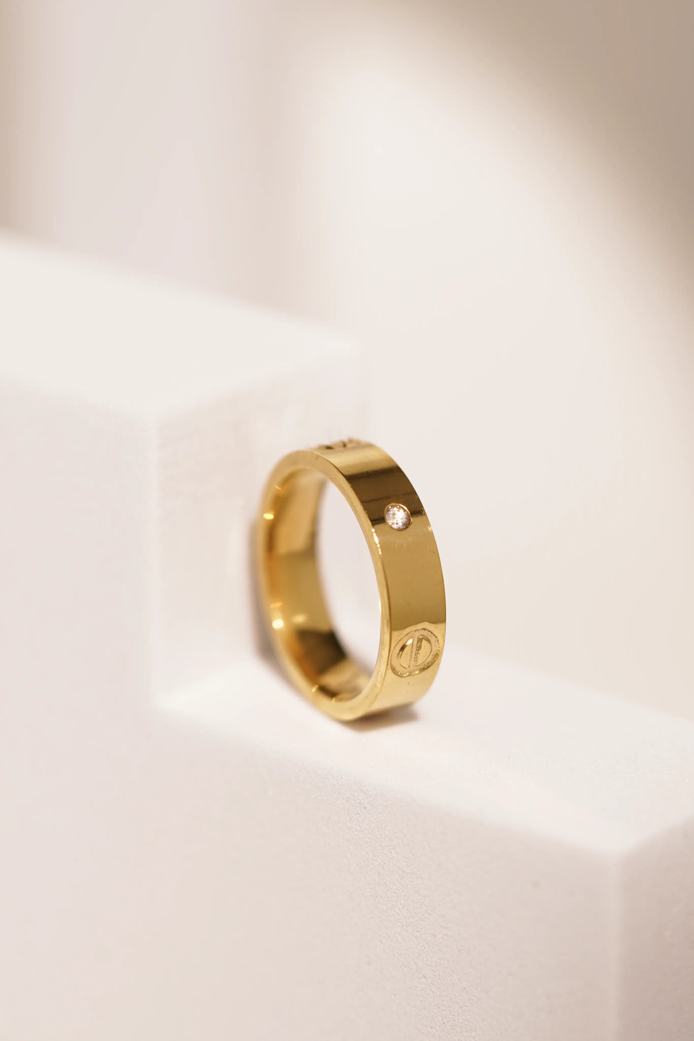 Sleek RIng worldjewel.in ADJUSTABLE RING