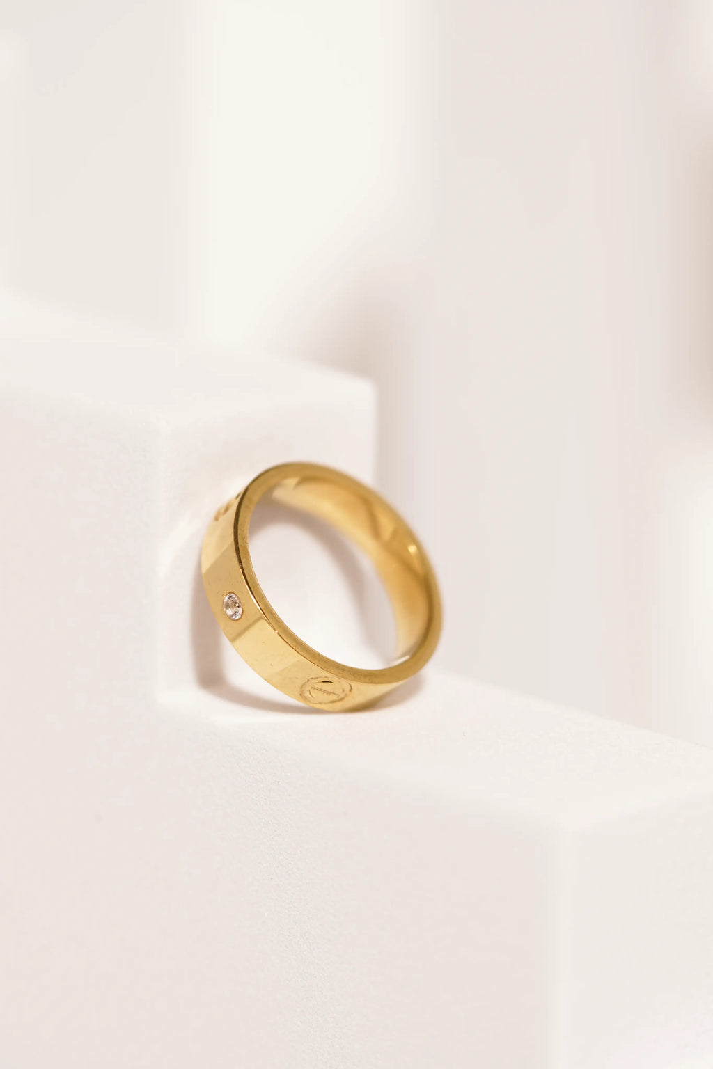 Sleek RIng worldjewel.in ADJUSTABLE RING