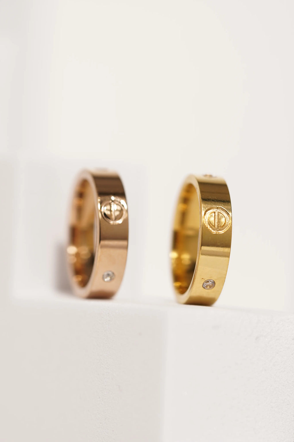 Sleek RIng worldjewel.in ADJUSTABLE RING