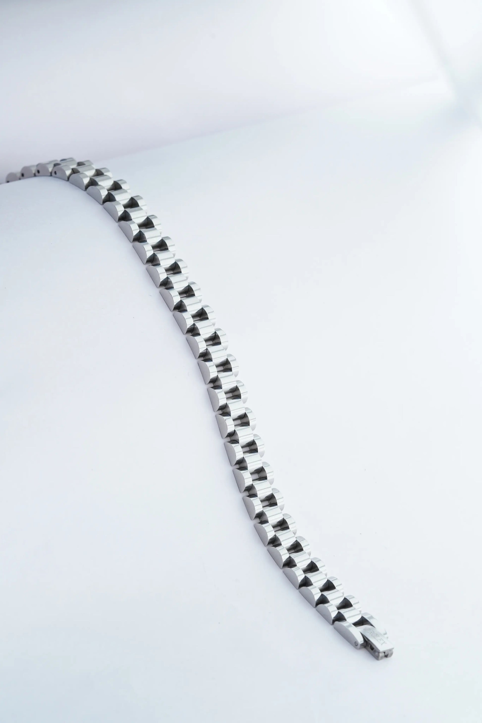 Sleek Rolex Bracelet worldjewel.in barcelet for men